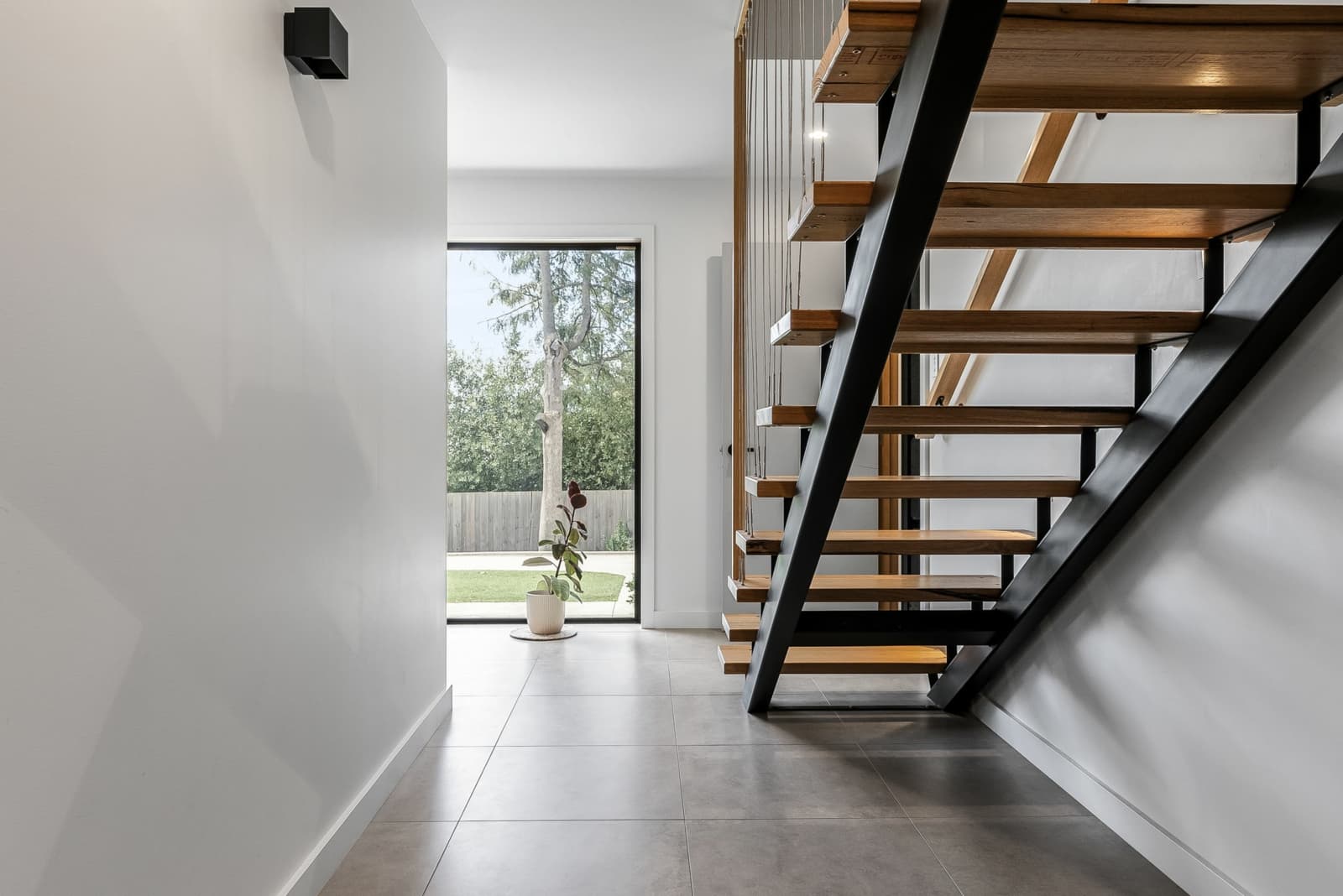 2/63 Cormiston Road,Riverside, Riverside - Thumbnail 4