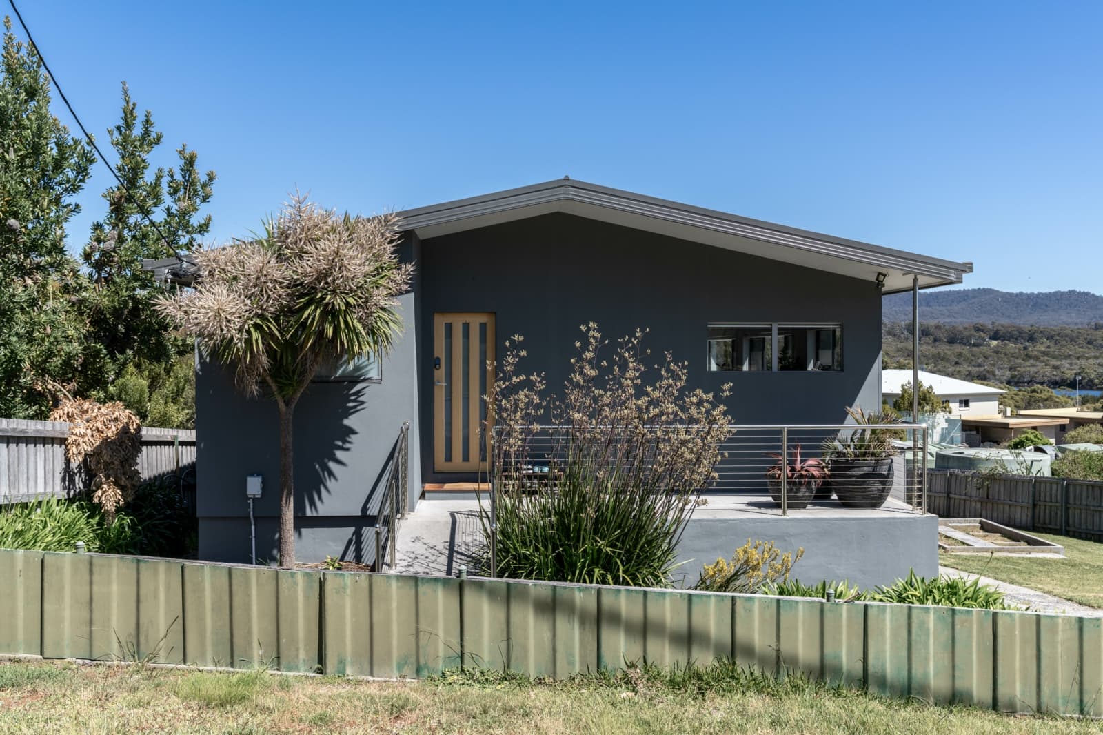 3 King Street,Binalong Bay, Binalong Bay - Thumbnail 2