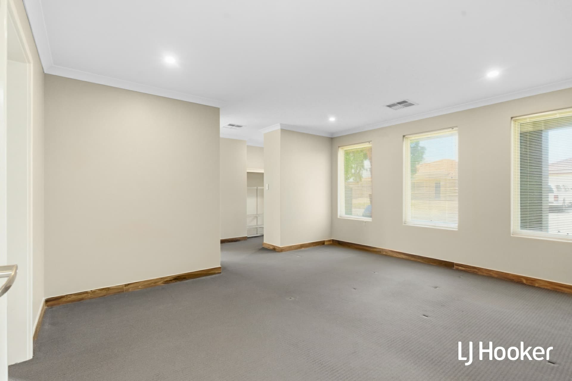 86 Waterfoot Loop, Canning Vale, Canning Vale - Thumbnail 5