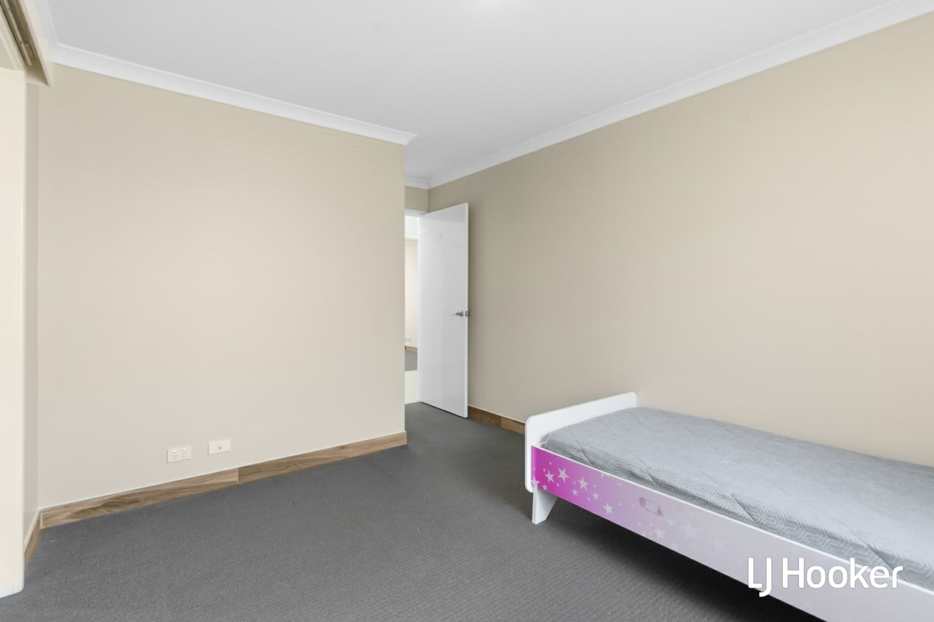 86 Waterfoot Loop, Canning Vale, Canning Vale - Thumbnail 7