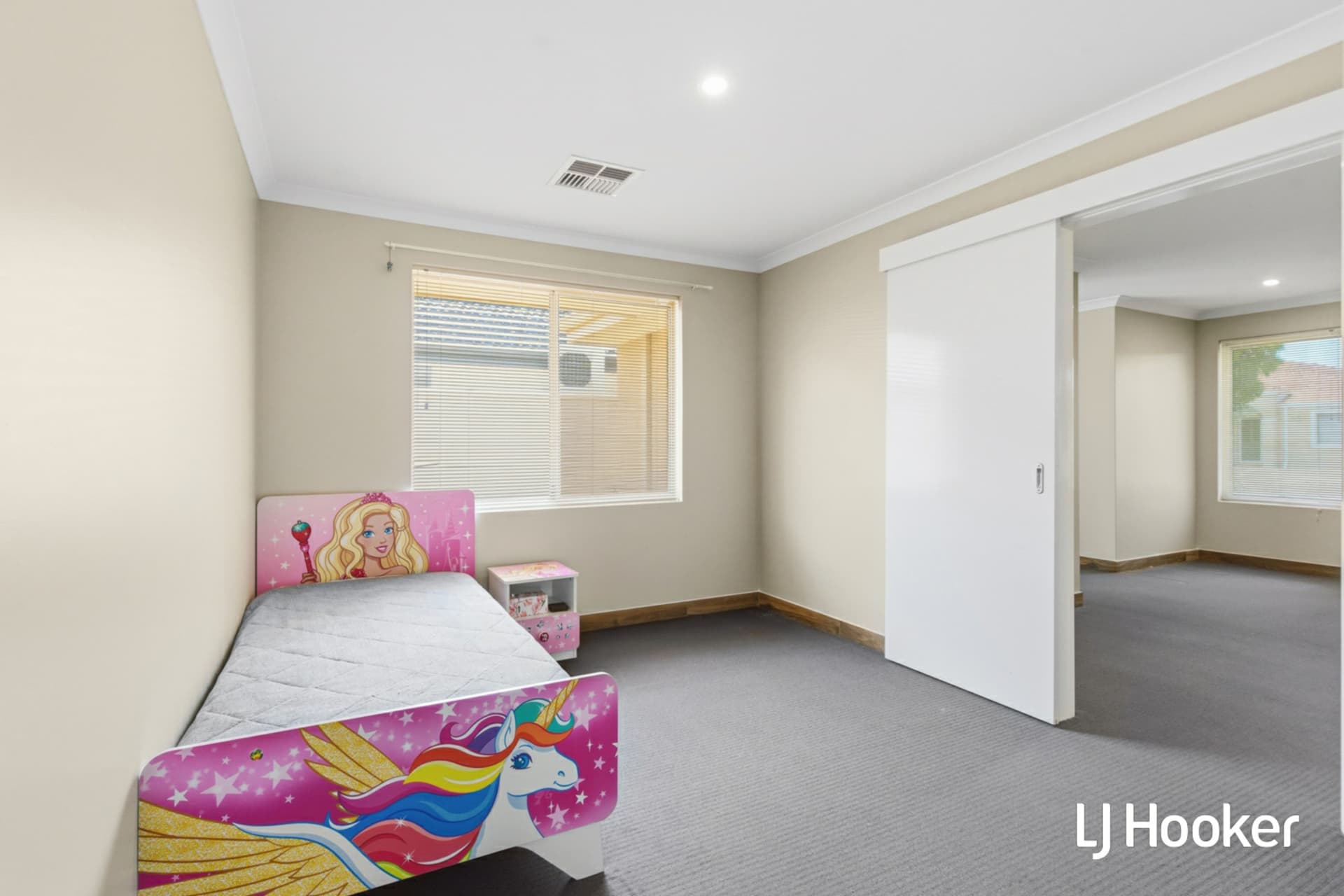 86 Waterfoot Loop, Canning Vale, Canning Vale - Thumbnail 8