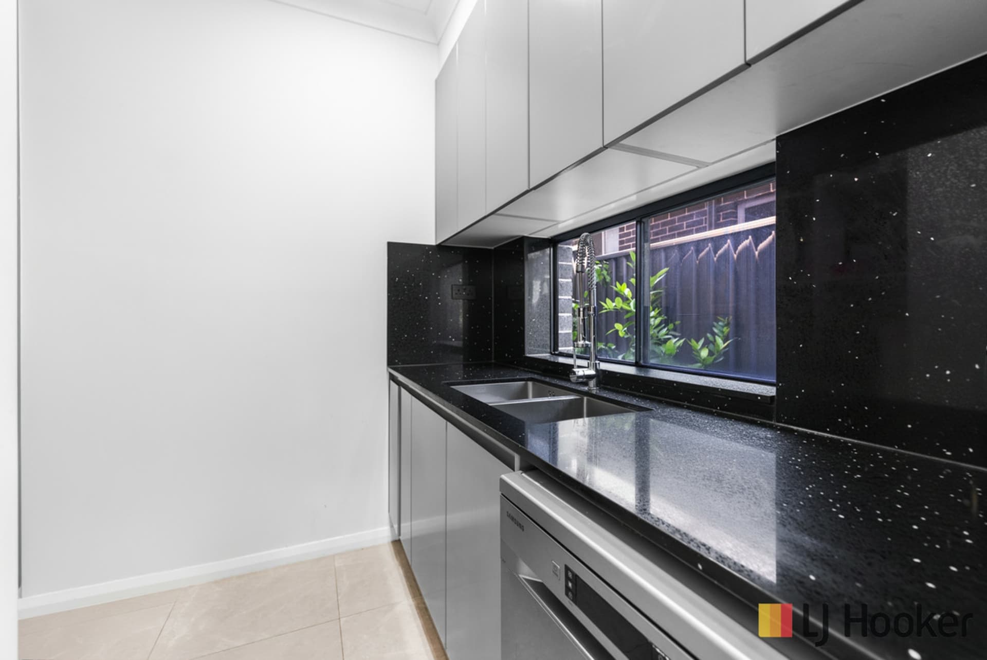 40 Coraki Road, Colebee, Colebee - Thumbnail 5