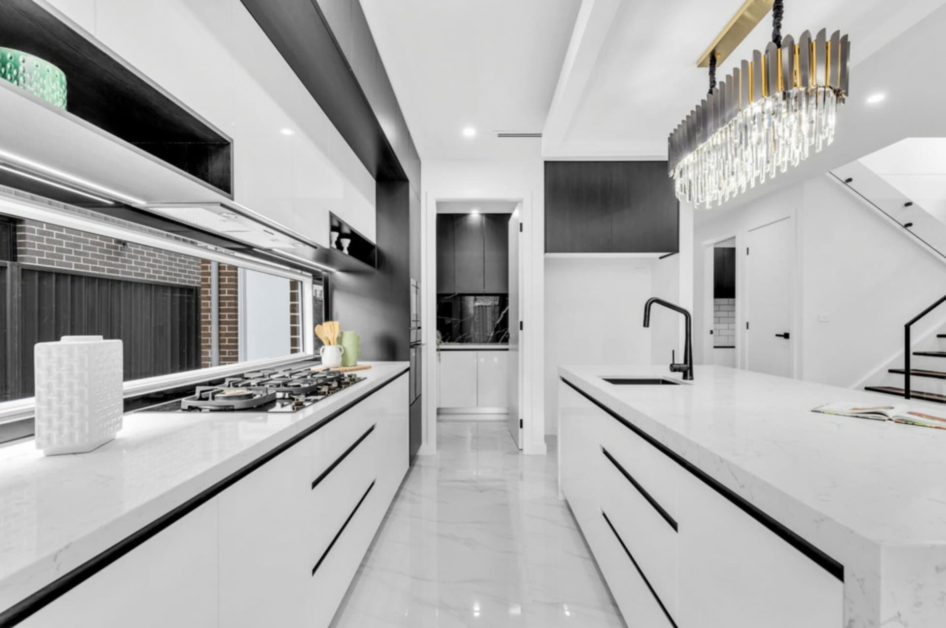 30 Pecan Crescent (Grantham Farm), Riverstone, Riverstone - Thumbnail 3