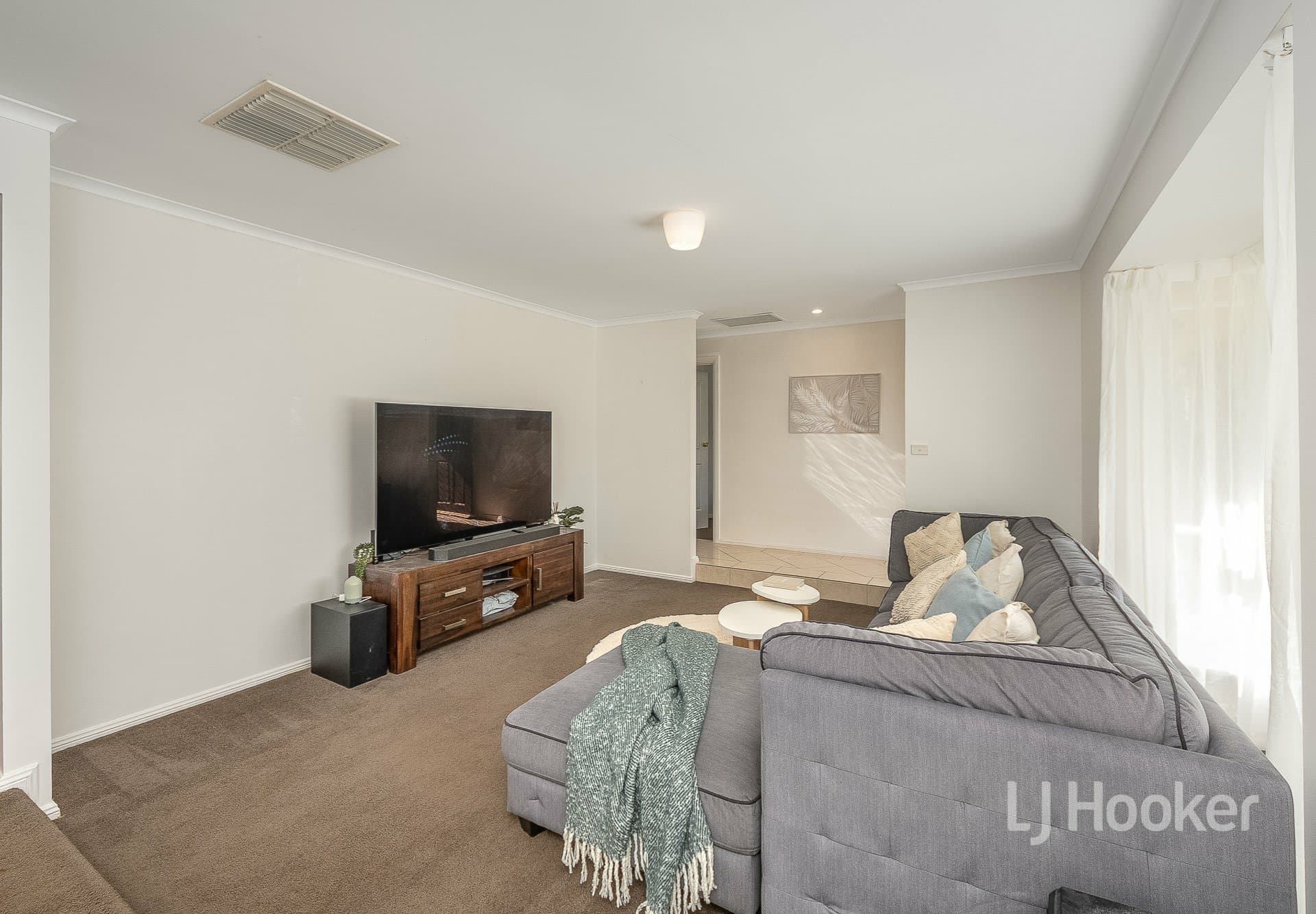 27 Matthew Smillie Drive, Nairne, Nairne - Thumbnail 2