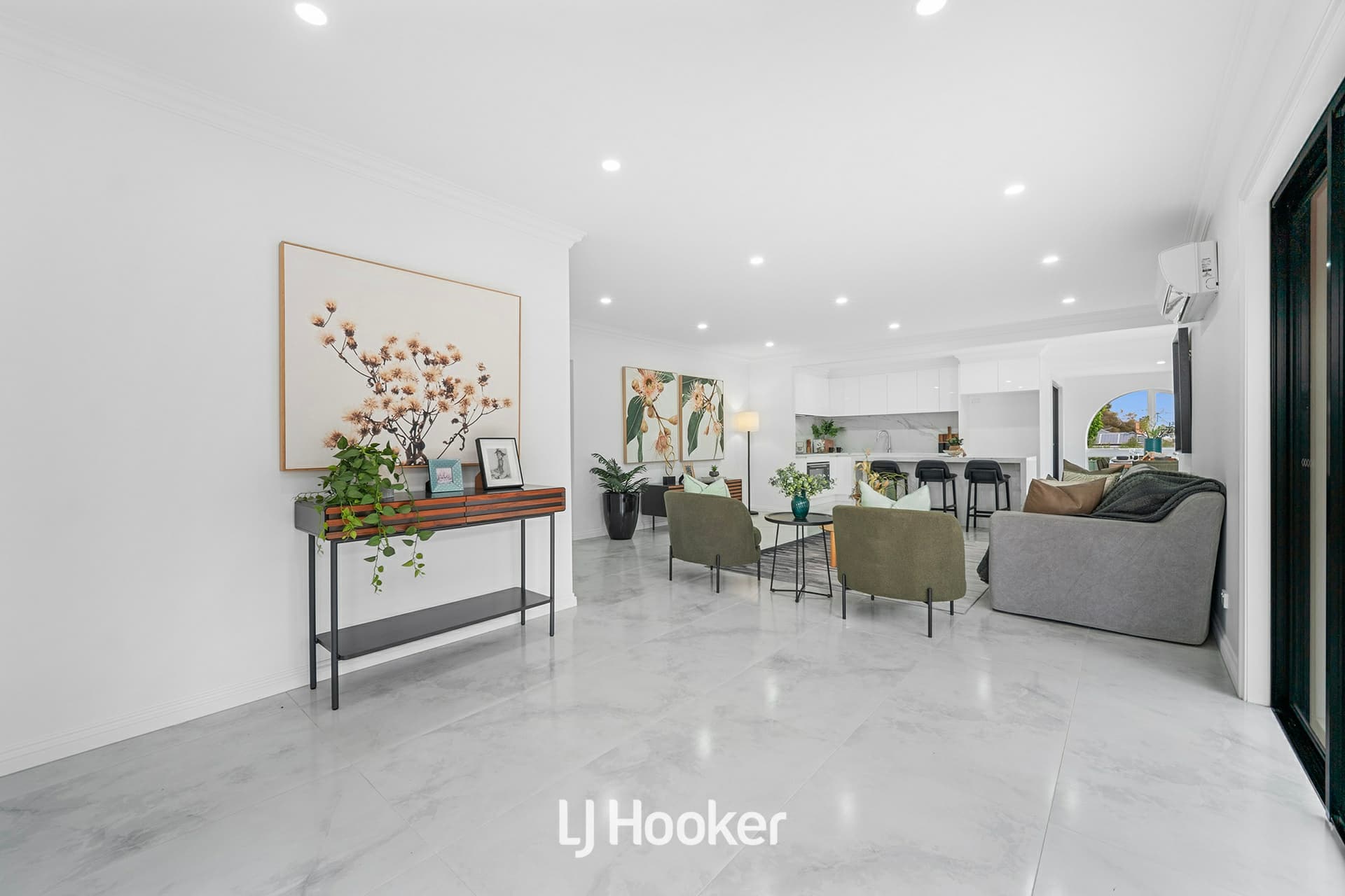 9 Woodlee Street, Dandenong, Dandenong - Thumbnail 6