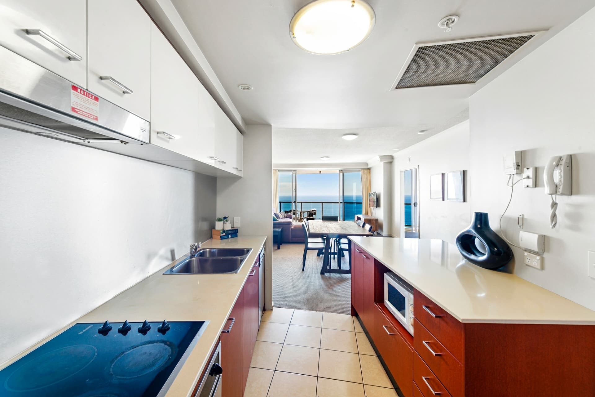 2355/23 Ferny Avenue, Surfers Paradise, Surfers Paradise - Thumbnail 6