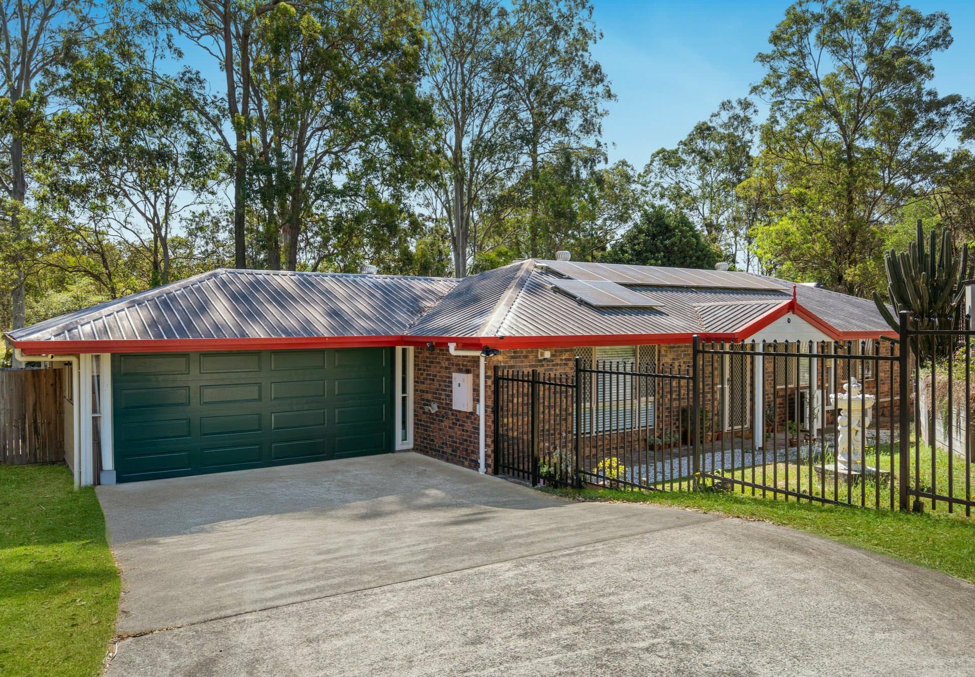 12 Coral Gum Court, Kuraby, Kuraby - Image 1