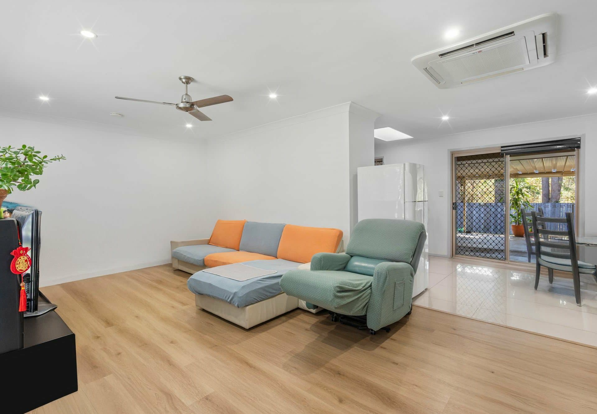 12 Coral Gum Court, Kuraby, Kuraby - Thumbnail 2