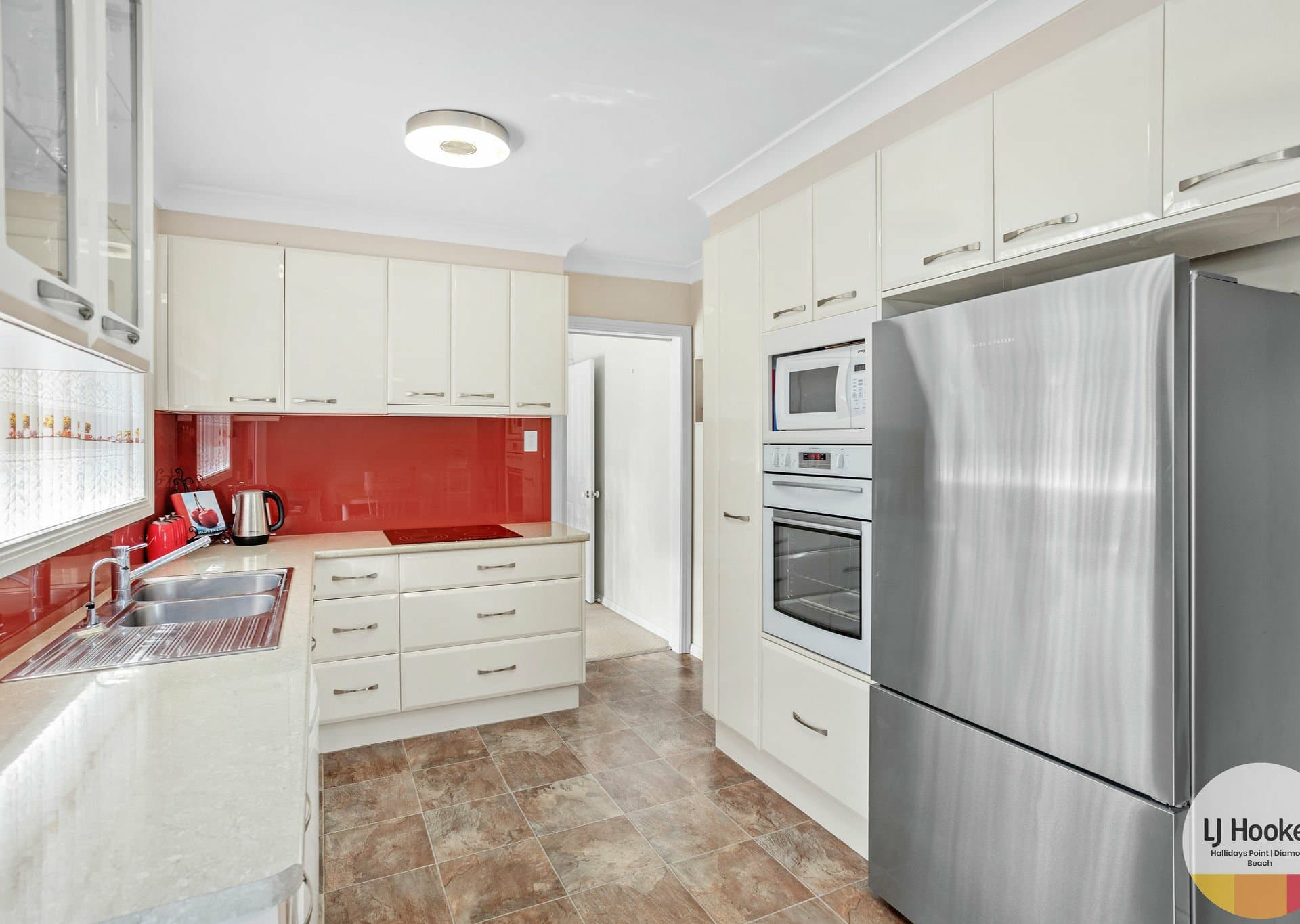 3 Escapade Avenue, Diamond Beach, Diamond Beach - Thumbnail 6