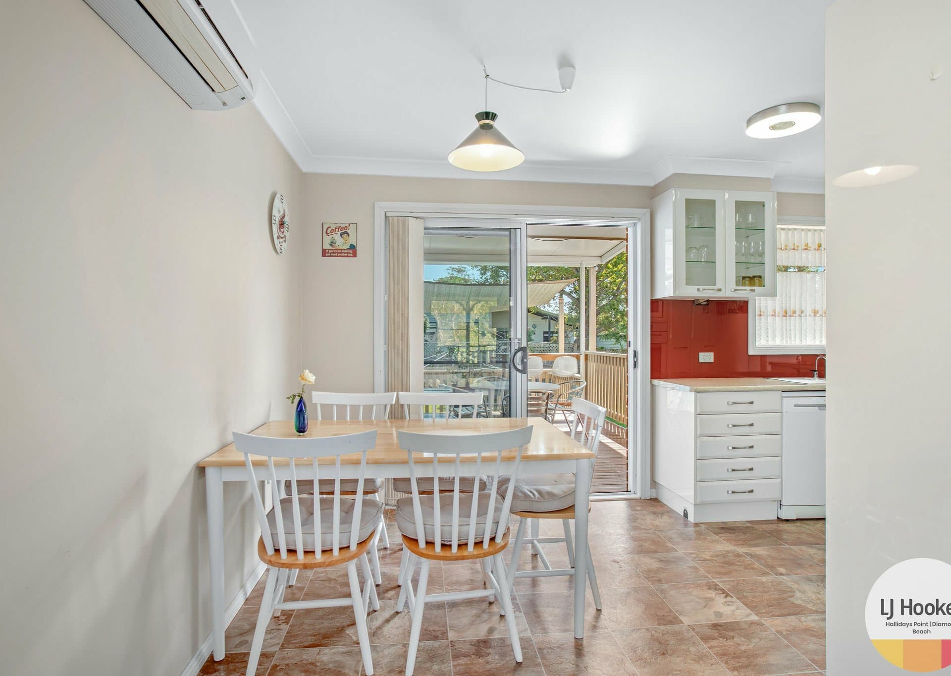 3 Escapade Avenue, Diamond Beach, Diamond Beach - Thumbnail 7
