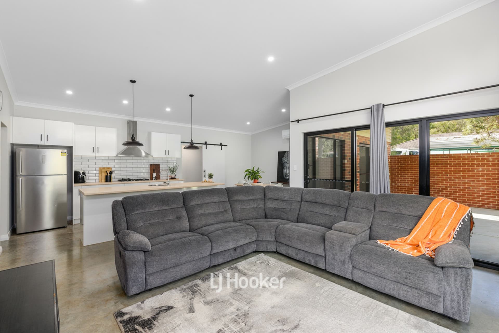 11 Ducane Road, Gelorup, Gelorup - Thumbnail 8