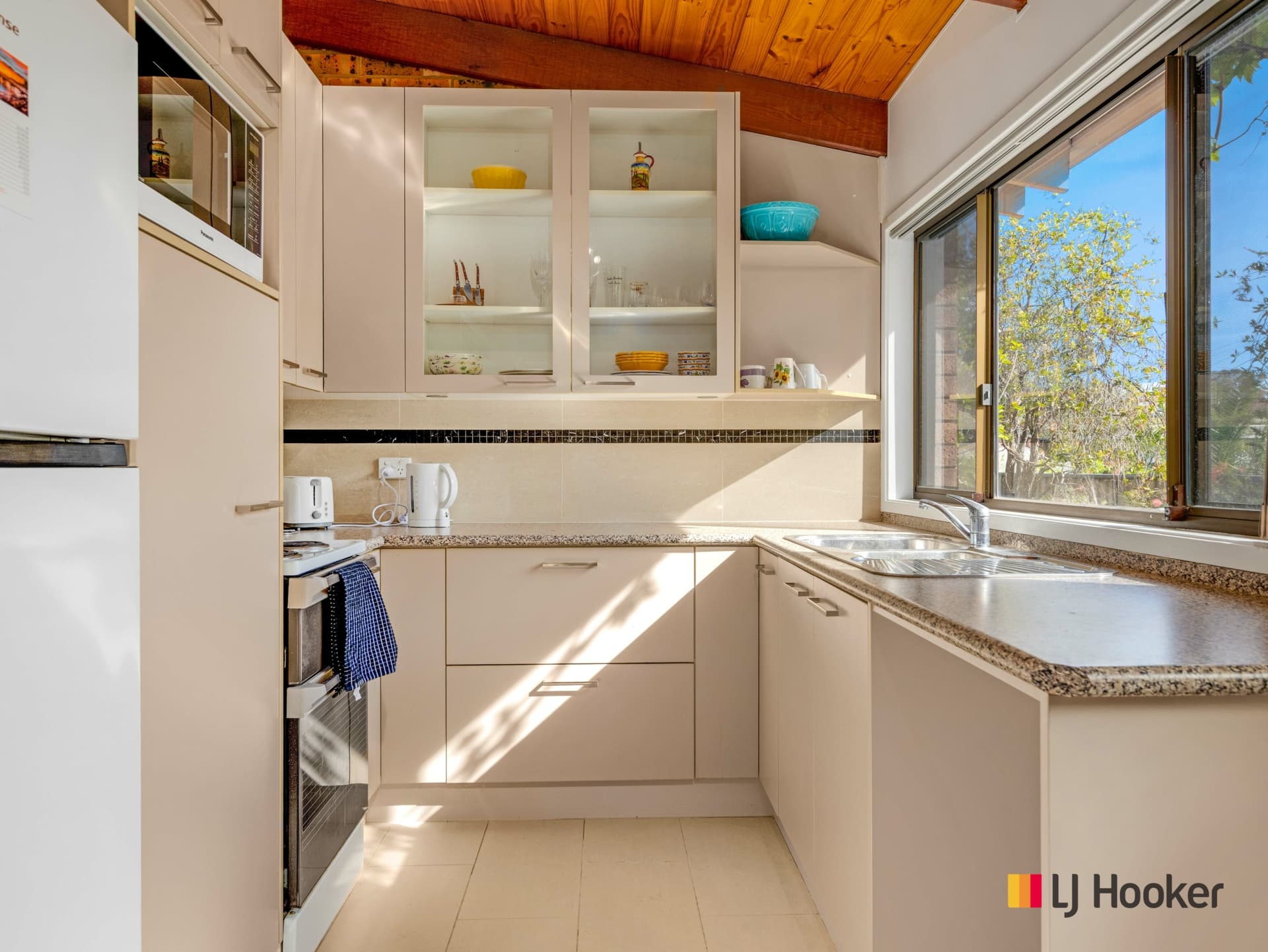 2/9 Avalon Street, Batemans Bay, Batemans Bay - Thumbnail 4