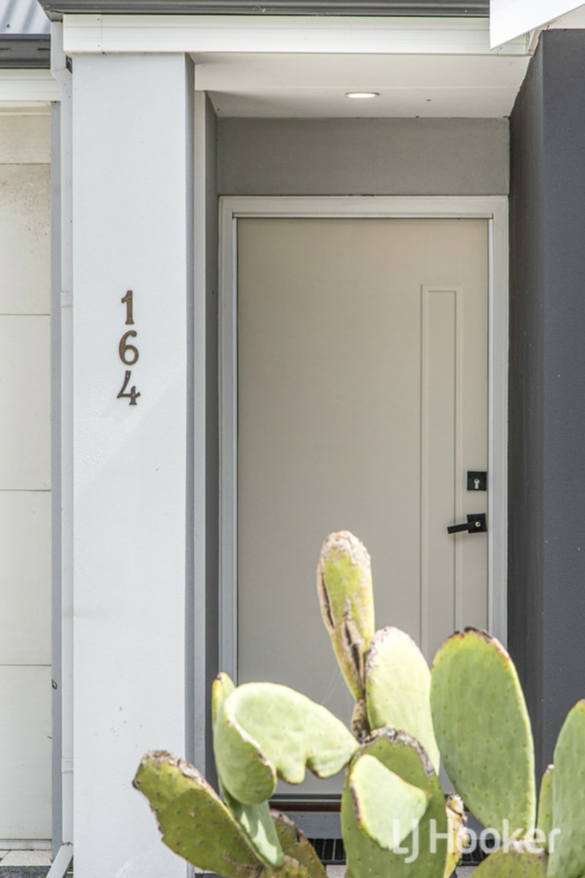 164 Jolly Rambler Boulevard, Ravenswood, Ravenswood - Thumbnail 3