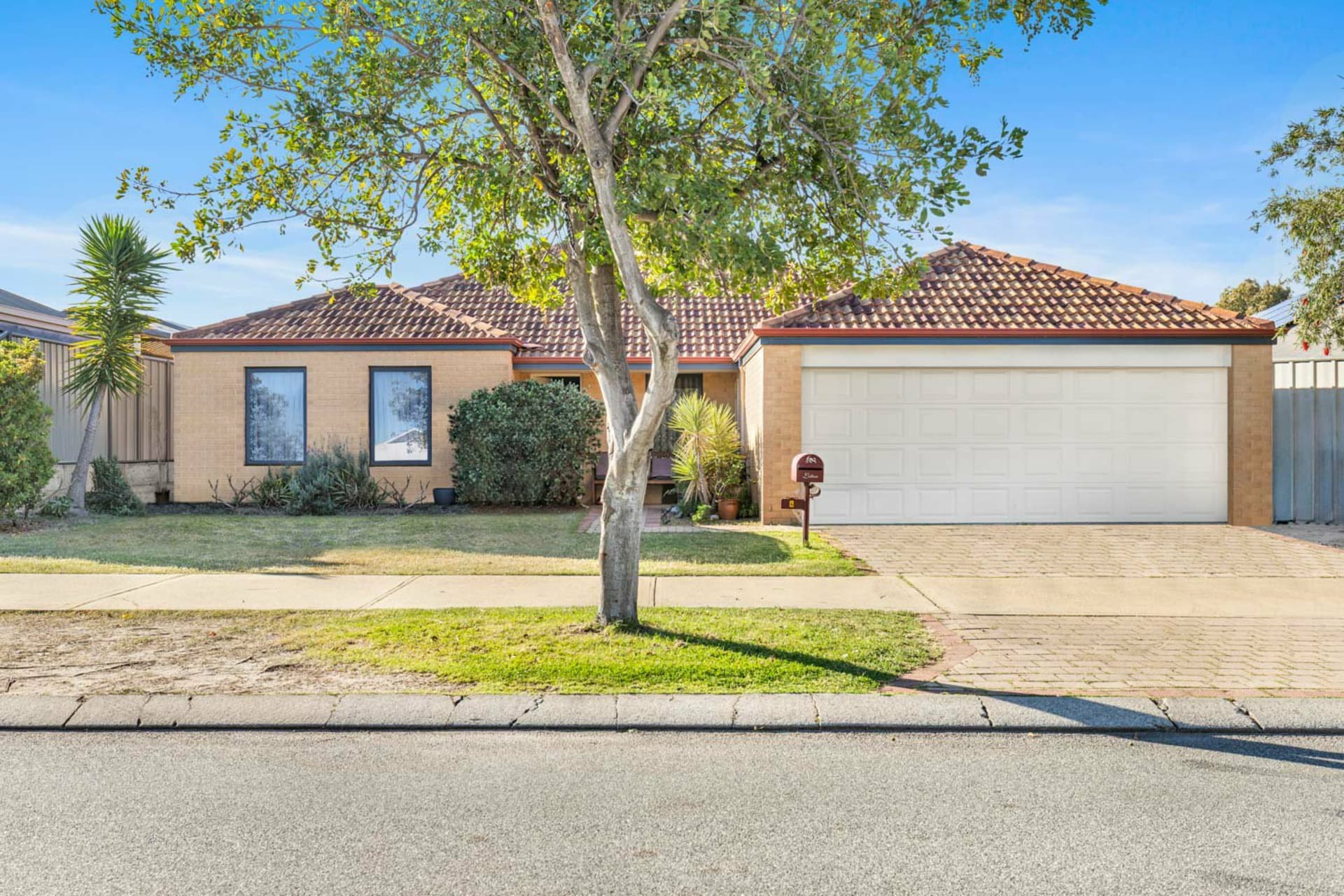 4 Kookynie Loop, Baldivis, Baldivis - Thumbnail 2