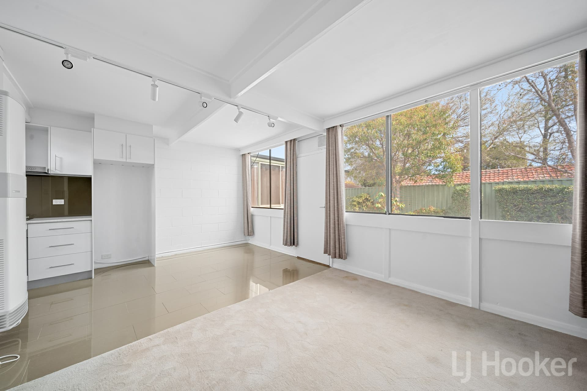 8/126 Henderson Road, Crestwood, Crestwood - Thumbnail 2