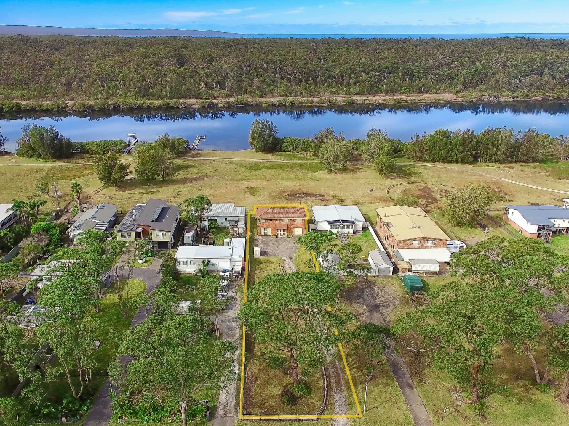 266 River Road, Sussex Inlet, Sussex Inlet - Image 1