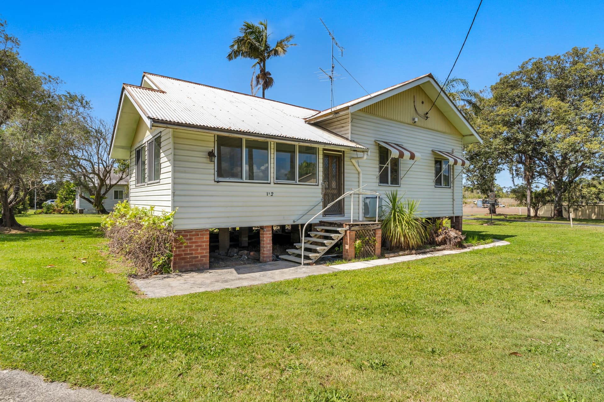 112 Baraang Drive, Broadwater, Broadwater - Thumbnail 3