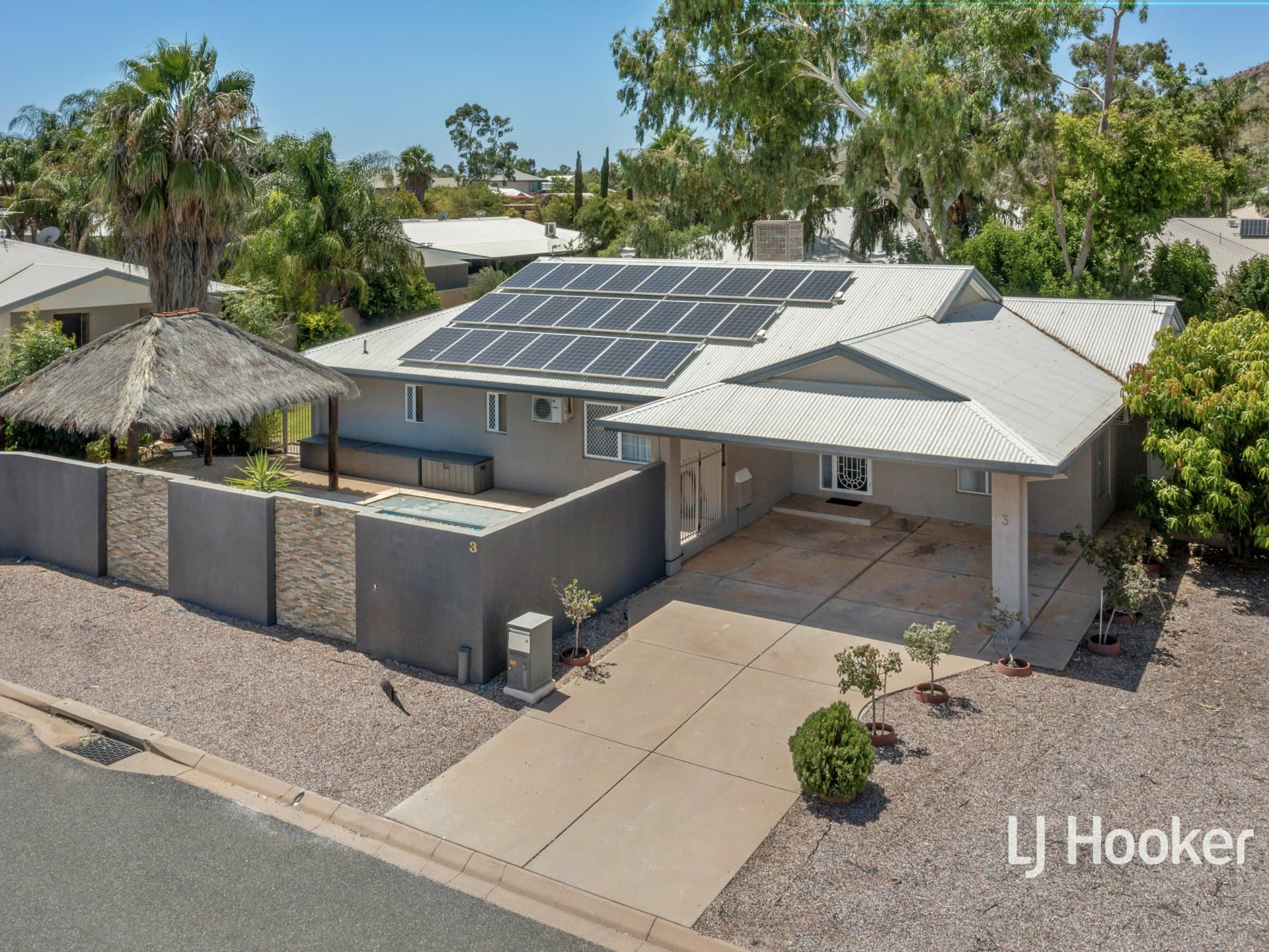 3 Coppock Court, Desert Springs, Desert Springs - Thumbnail 2