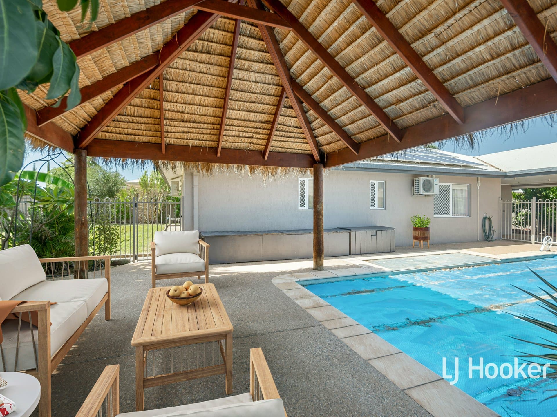 3 Coppock Court, Desert Springs, Desert Springs - Thumbnail 3
