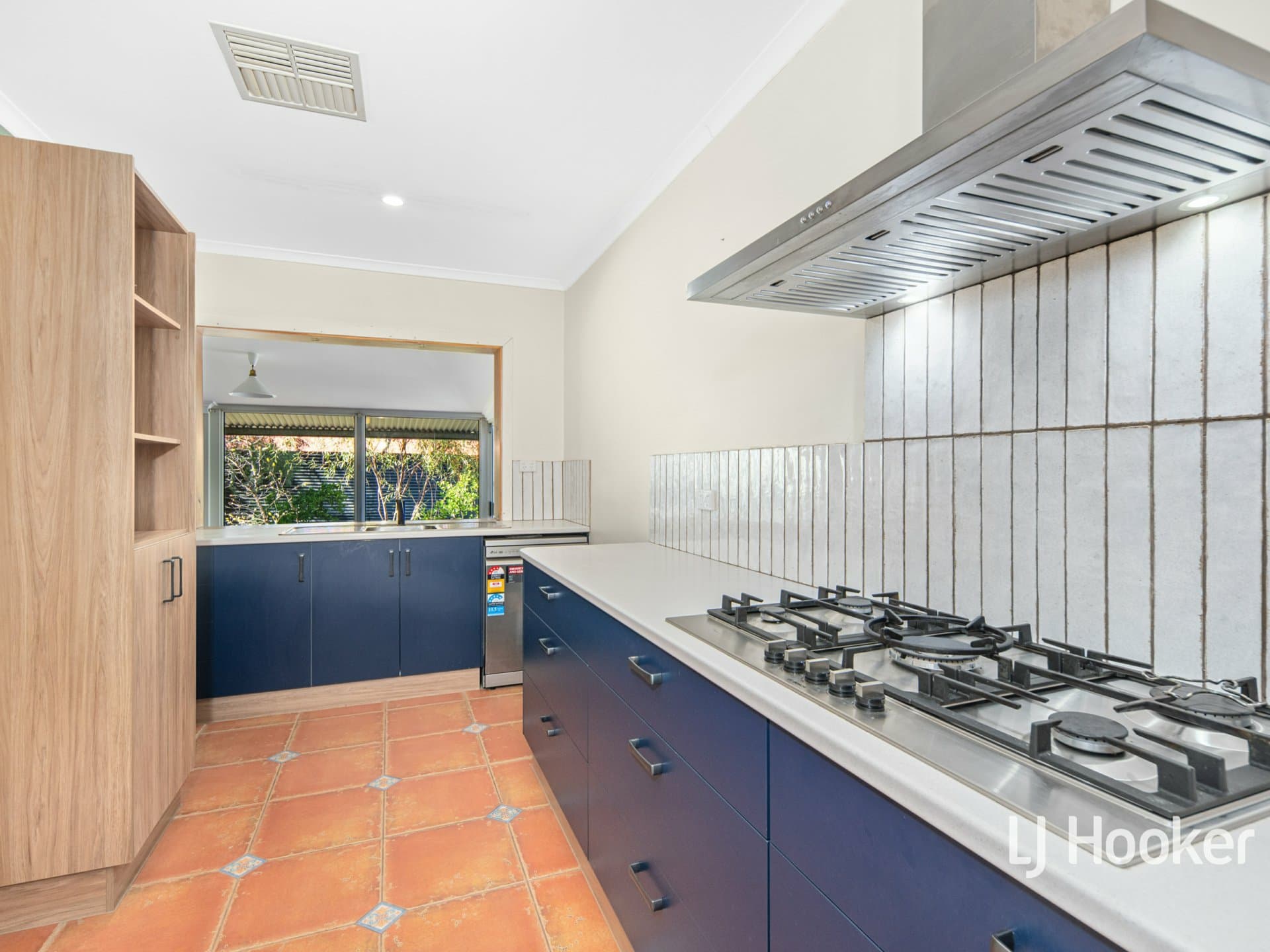 30 Plumbago Crescent, Sadadeen, Sadadeen - Thumbnail 3