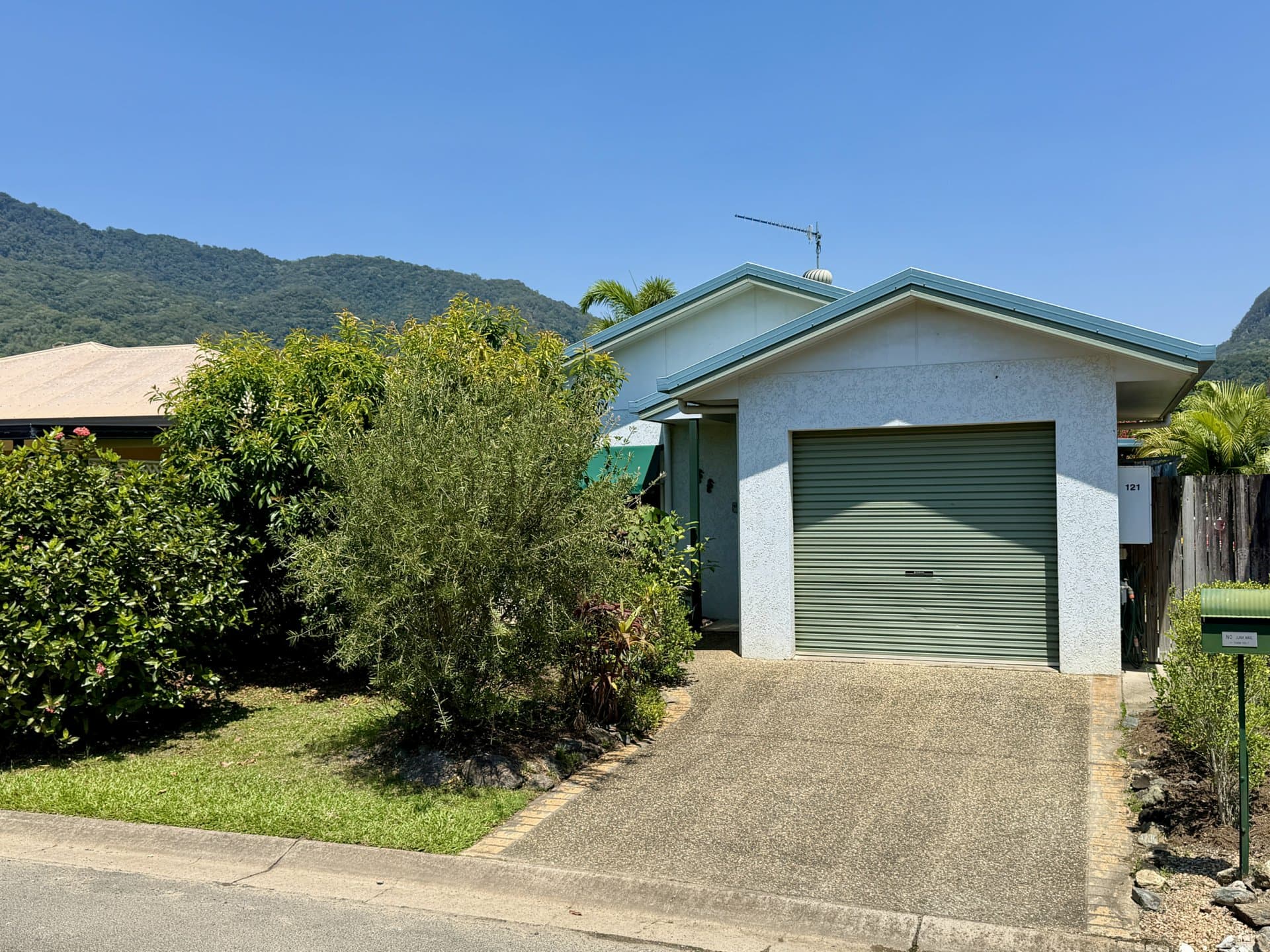 121/2-6 Lake Placid Road, Caravonica, Caravonica - Thumbnail 2