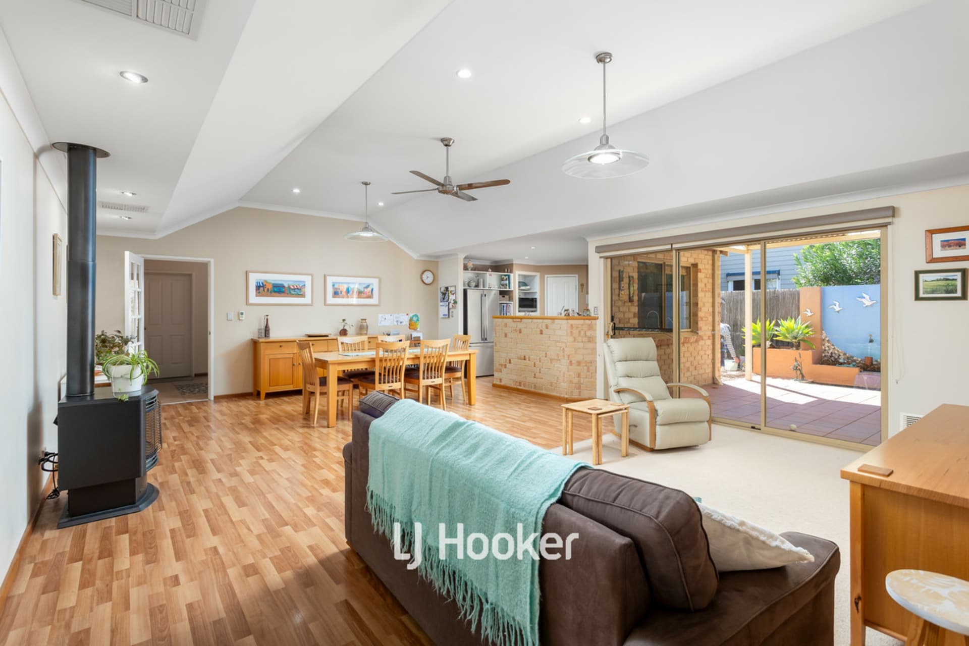 19 Beach Road, South Bunbury, South Bunbury - Thumbnail 7
