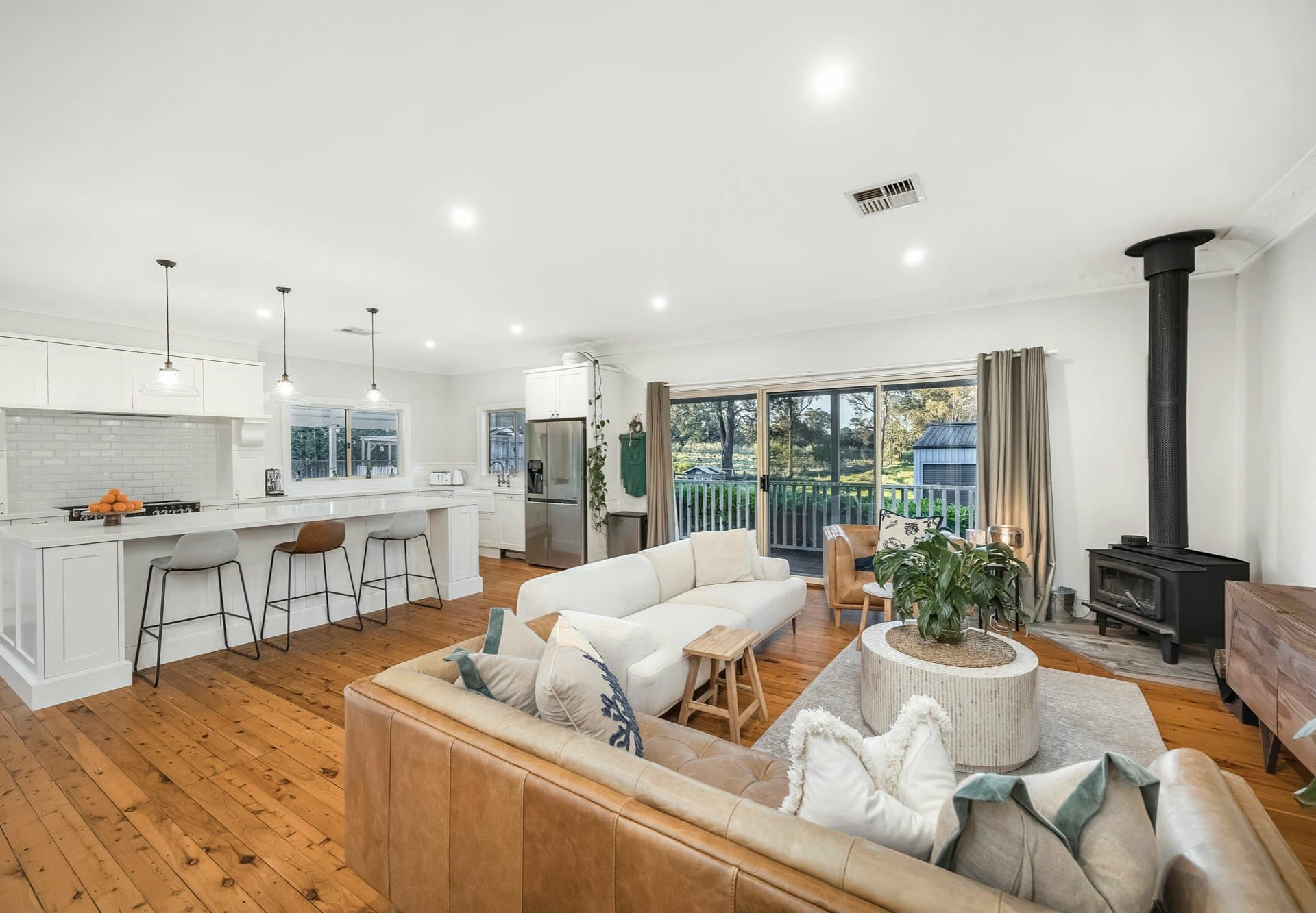 10 Oaks Road, Thirlmere, Thirlmere - Thumbnail 5