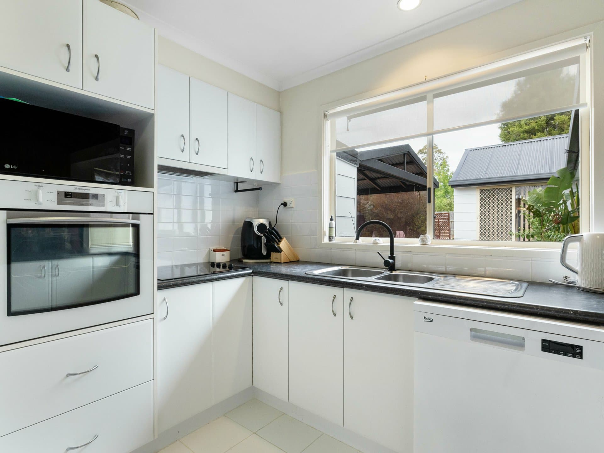 10 Acrux Drive, Newlands Arm, Newlands Arm - Thumbnail 6