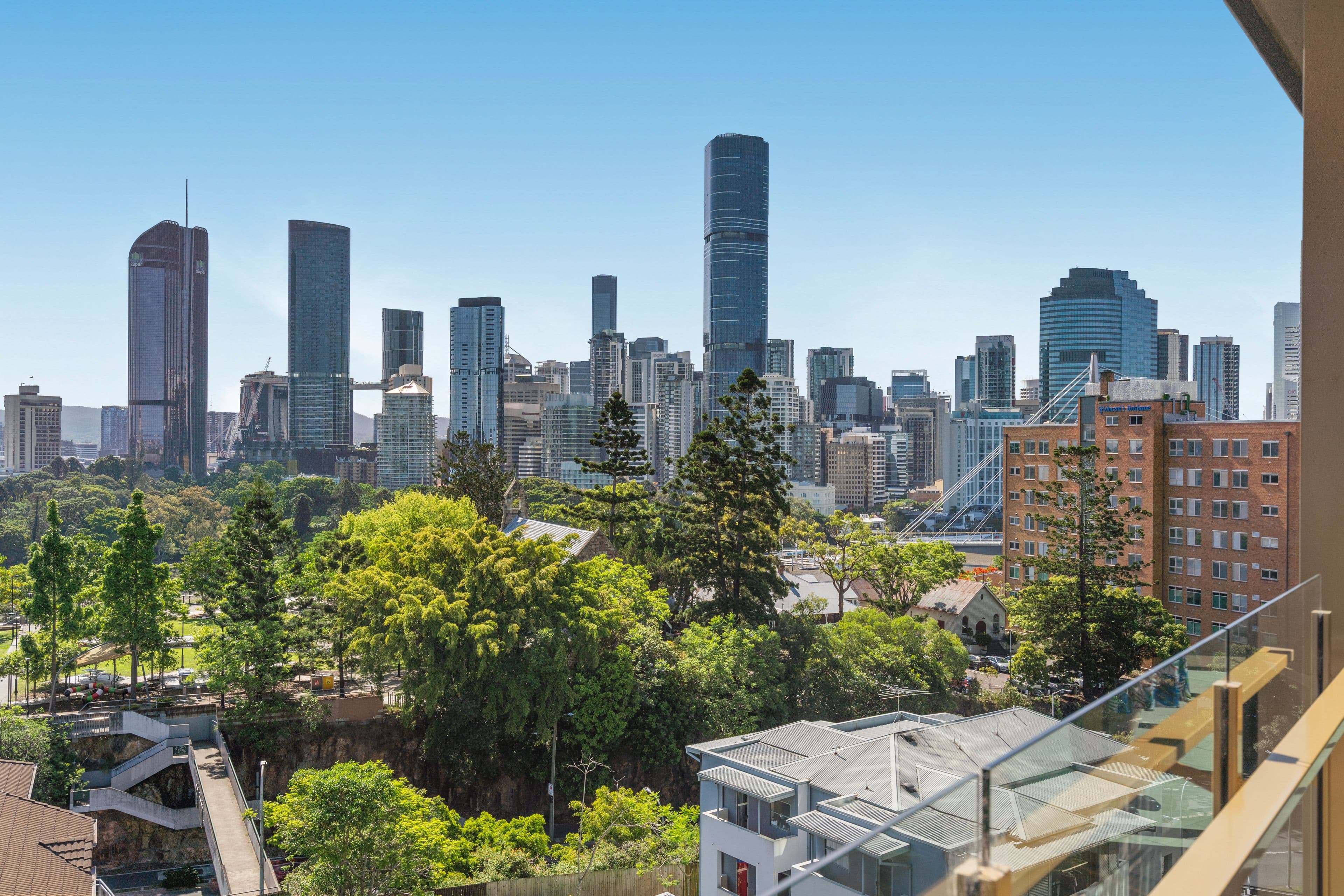 25 Shafston Avenue, Kangaroo Point QLD 4169, Kangaroo Point - Thumbnail 3