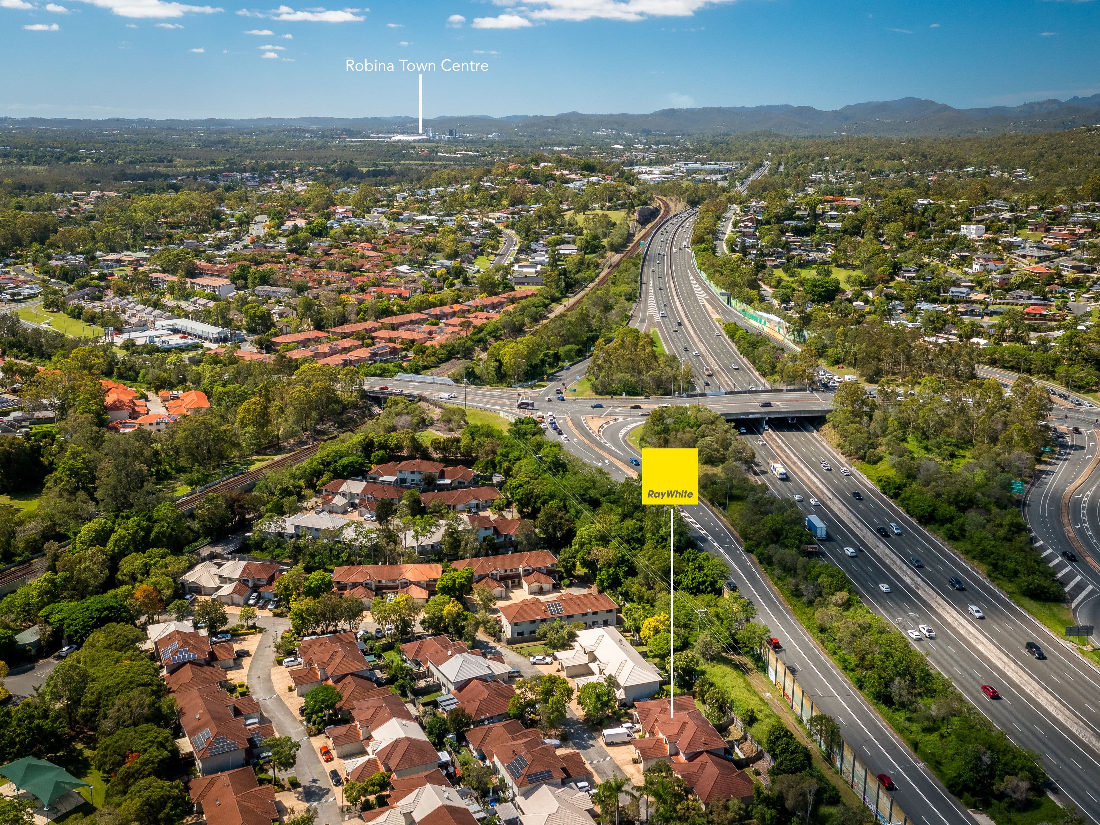 28 Ancona Street, Carrara QLD 4211, Carrara - Thumbnail 2