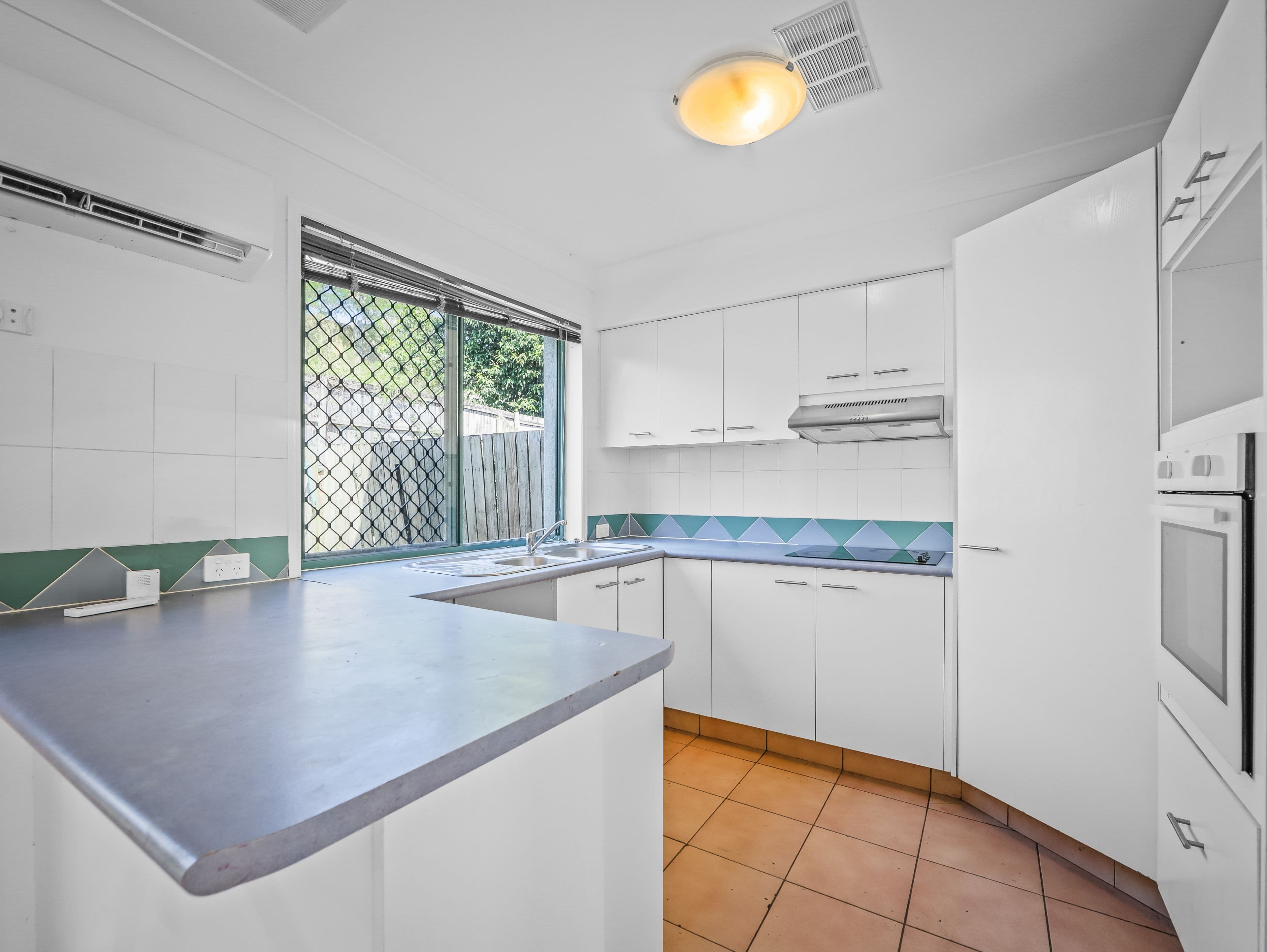 28 Ancona Street, Carrara QLD 4211, Carrara - Thumbnail 7