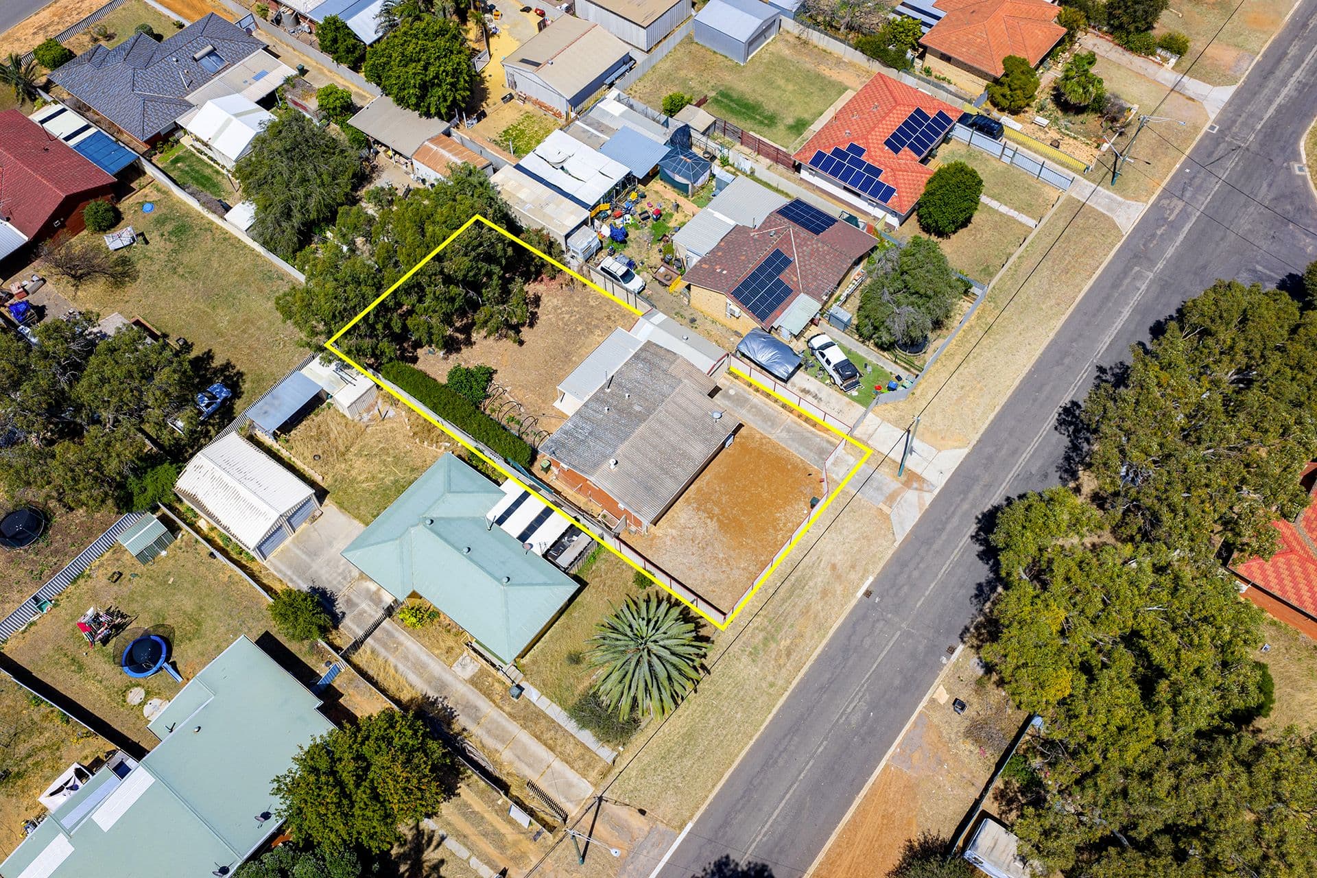 71 Kenny Crescent, Rangeway WA 6530, Rangeway - Thumbnail 2