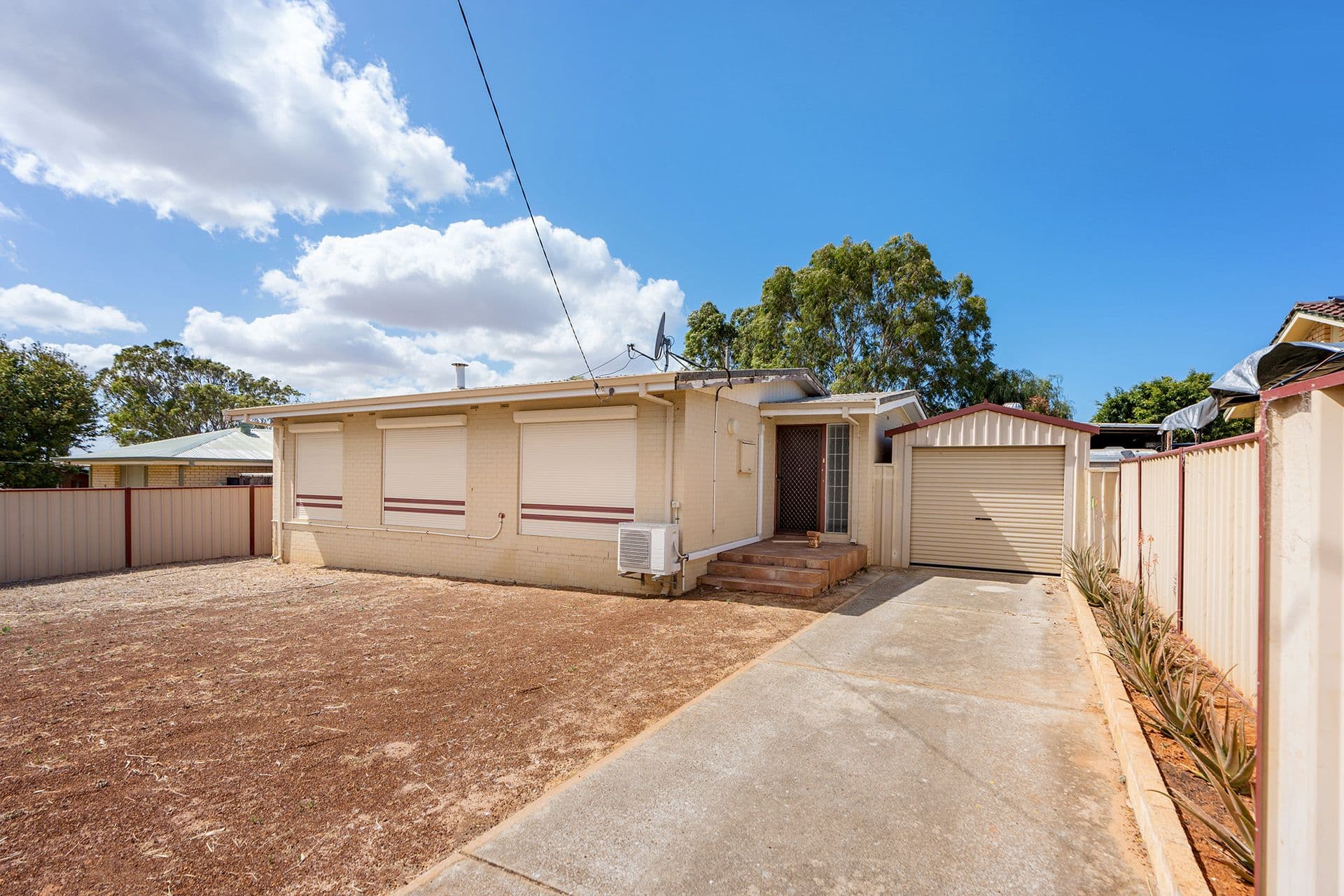 71 Kenny Crescent, Rangeway WA 6530, Rangeway - Thumbnail 3