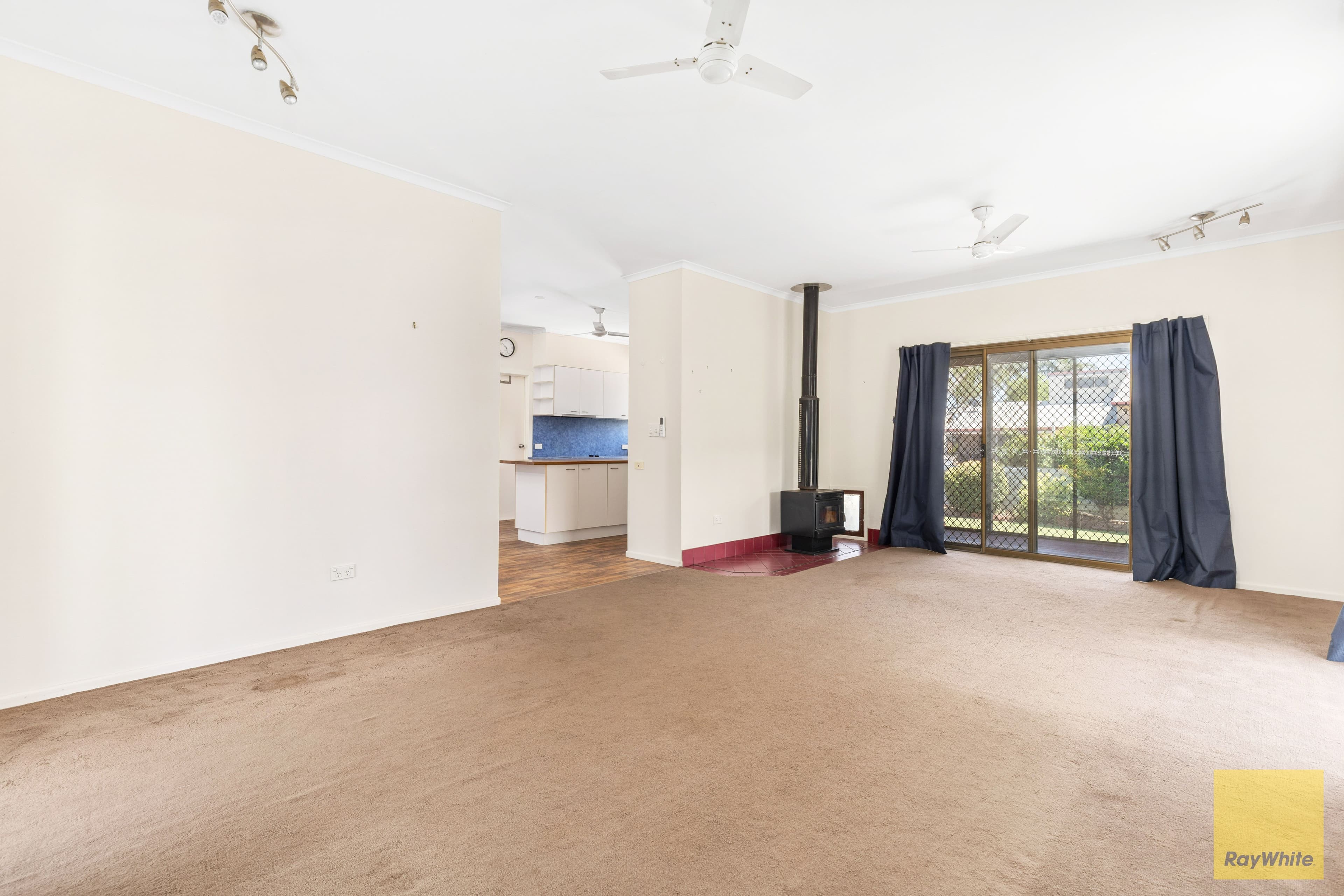 15 Julie Court, Emerald QLD 4720, Emerald - Thumbnail 8