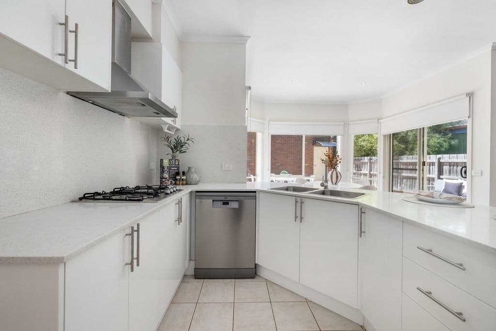 13 Baltusrol Circuit, Heatherton VIC 3202, Heatherton - Thumbnail 5