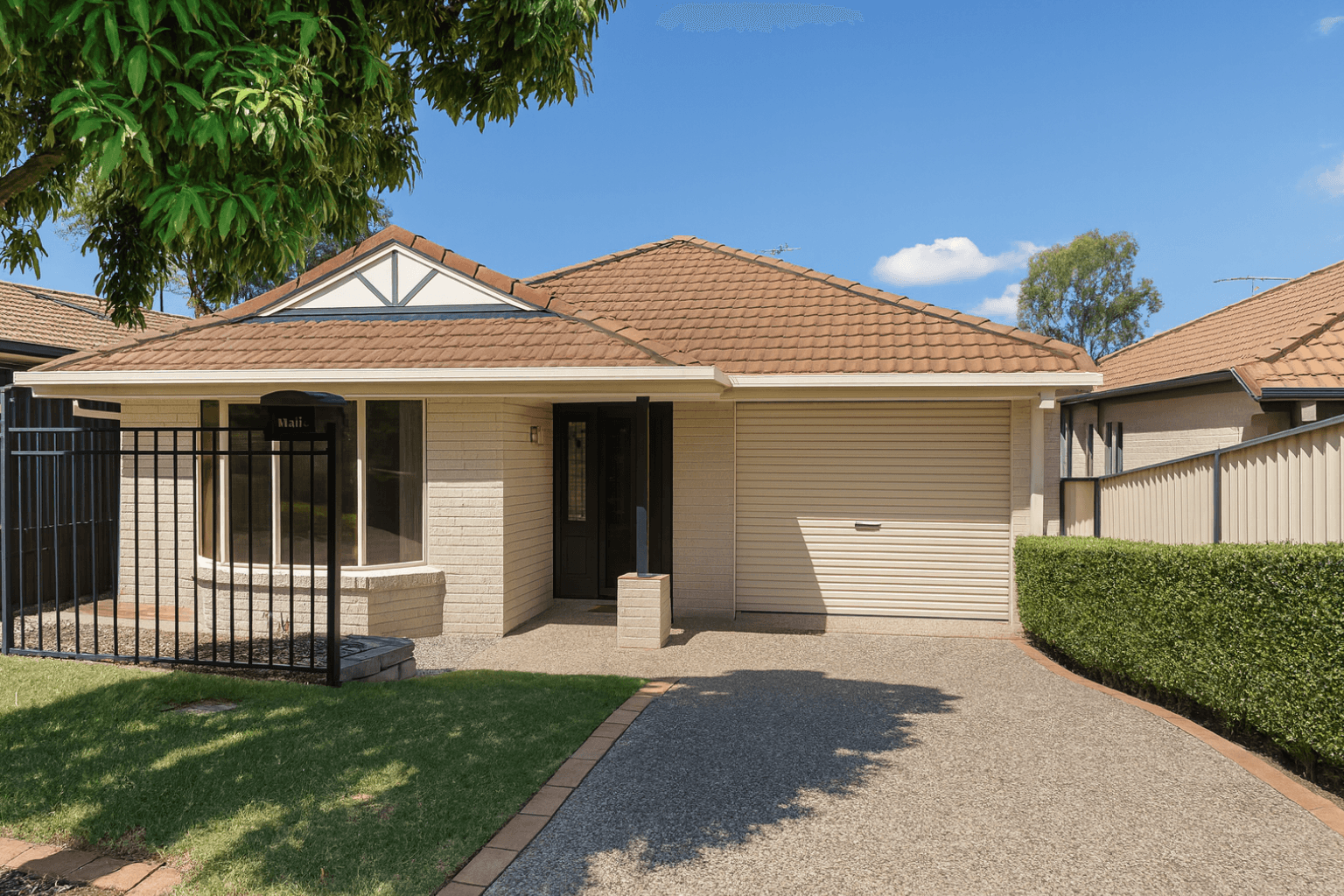 16 Hampstead Street, Forest Lake QLD 4078, Forest Lake - Image 1