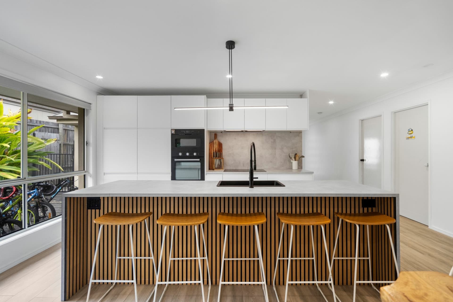 5 Lilyvale Crescent, Ormeau, Ormeau - Thumbnail 2