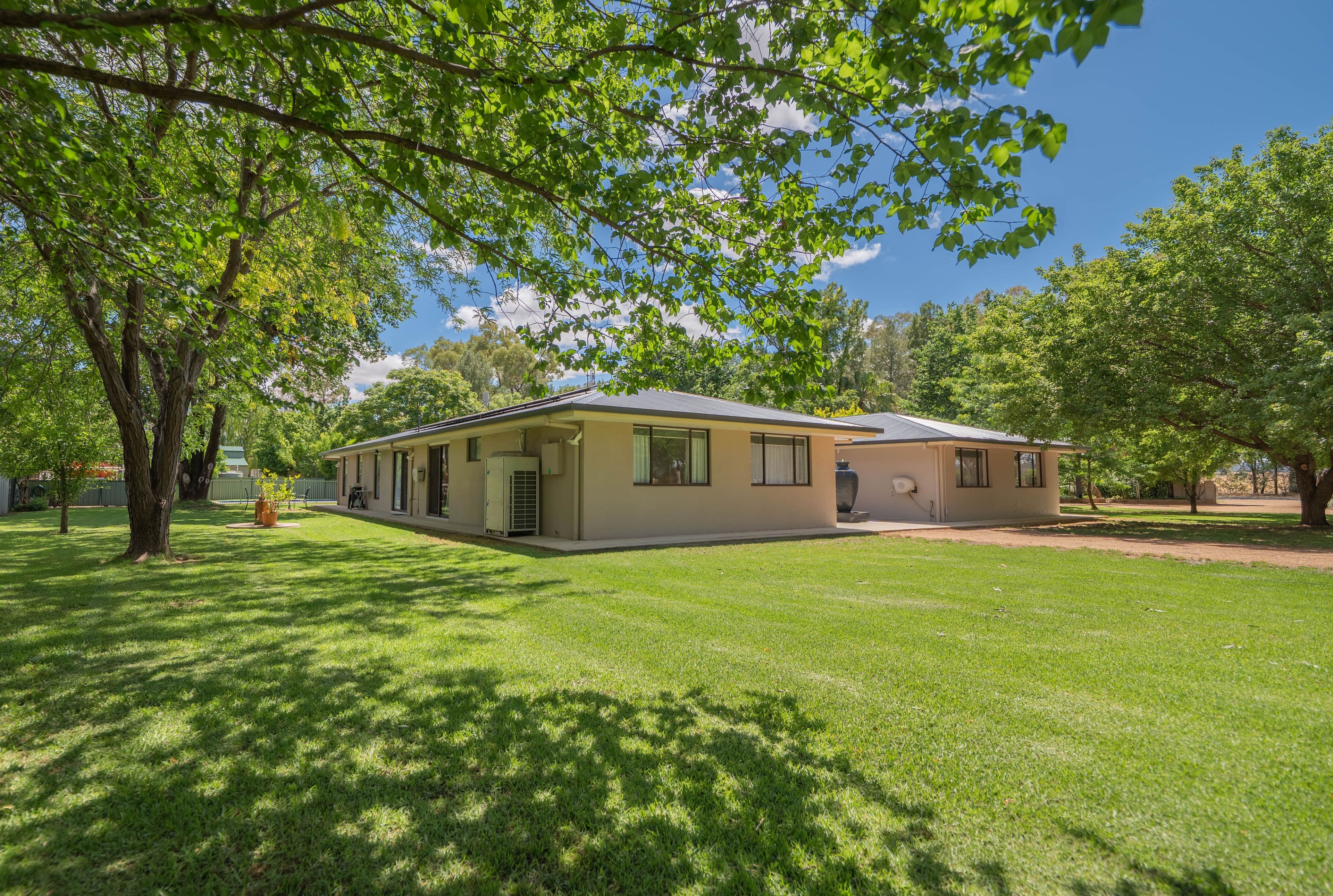 2 Kelly Road, Parkes NSW 2870, Parkes - Image 1
