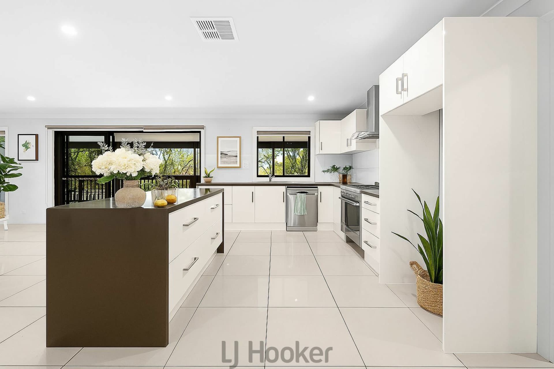 85 Arcadia Street, Arcadia Vale, Arcadia Vale - Thumbnail 3