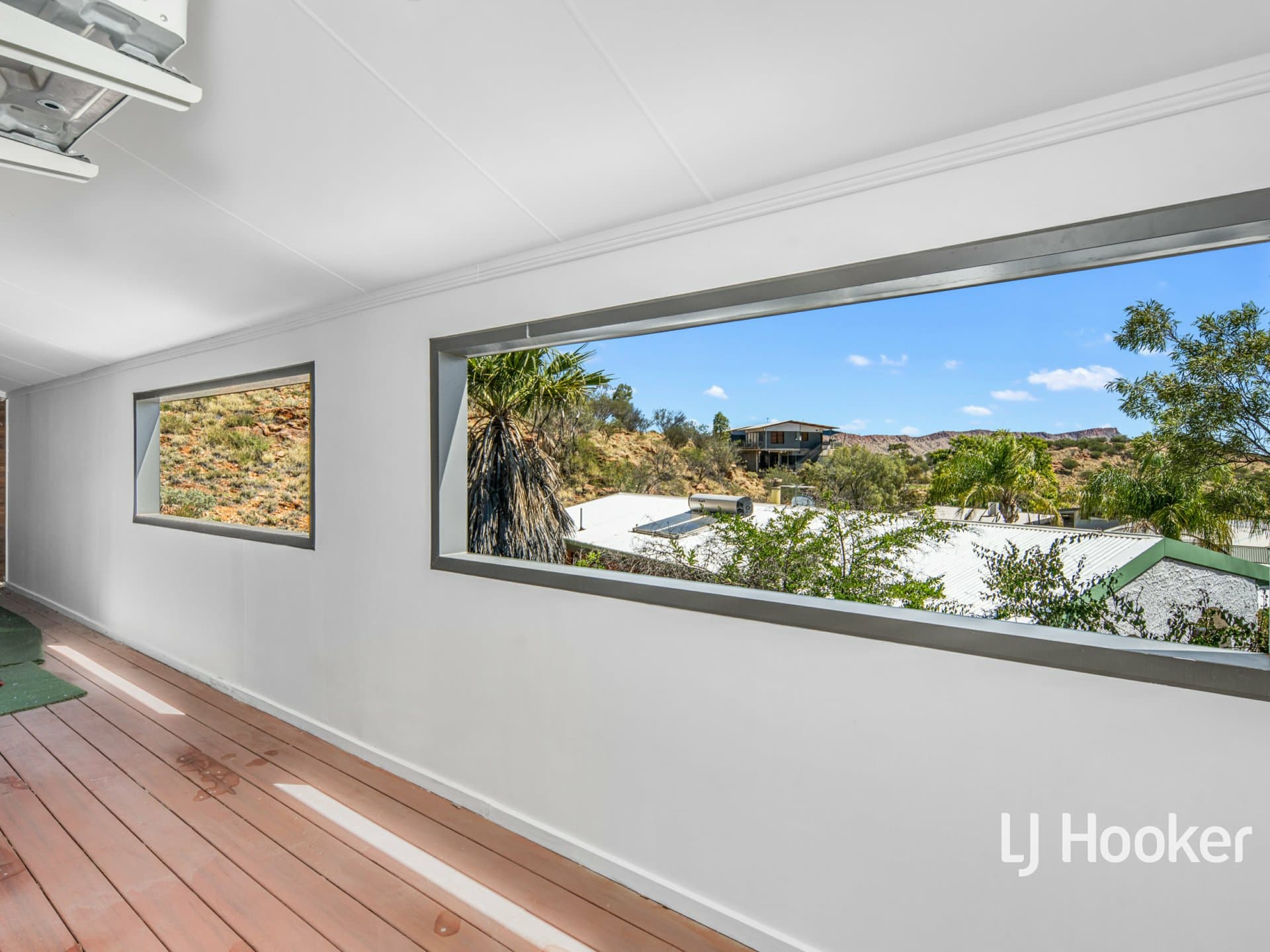 5 Range Crescent, Desert Springs, Desert Springs - Thumbnail 6