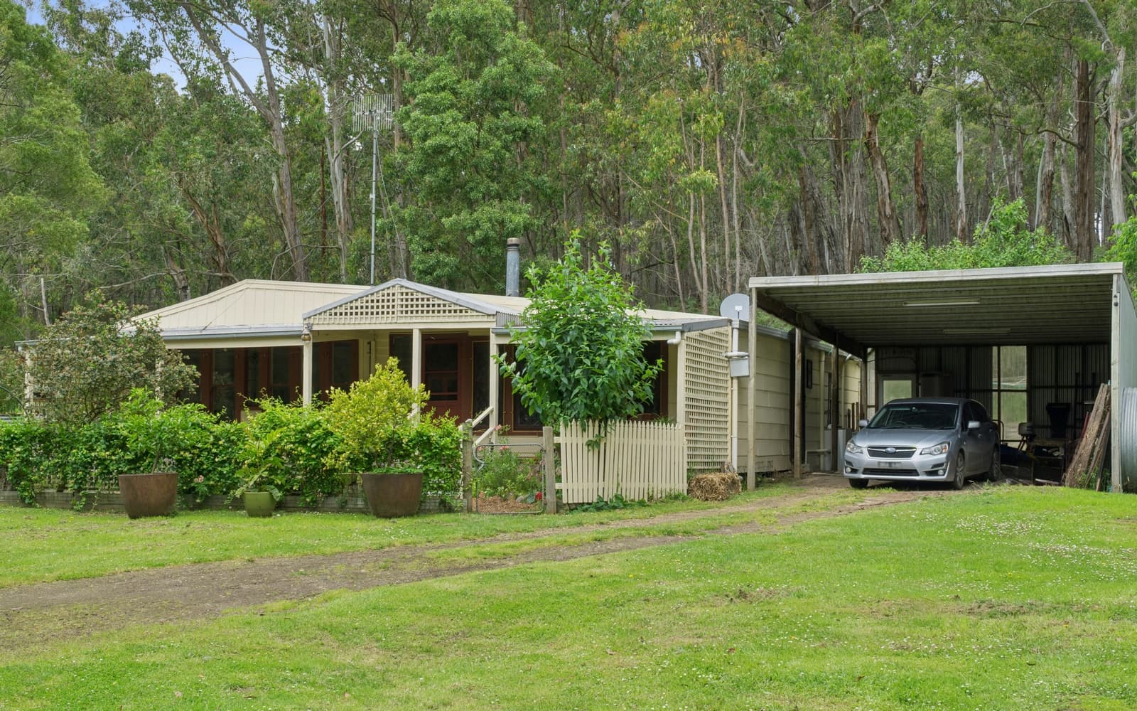 340 Old Cobden-Port Campbell Road, Jancourt - Thumbnail 2