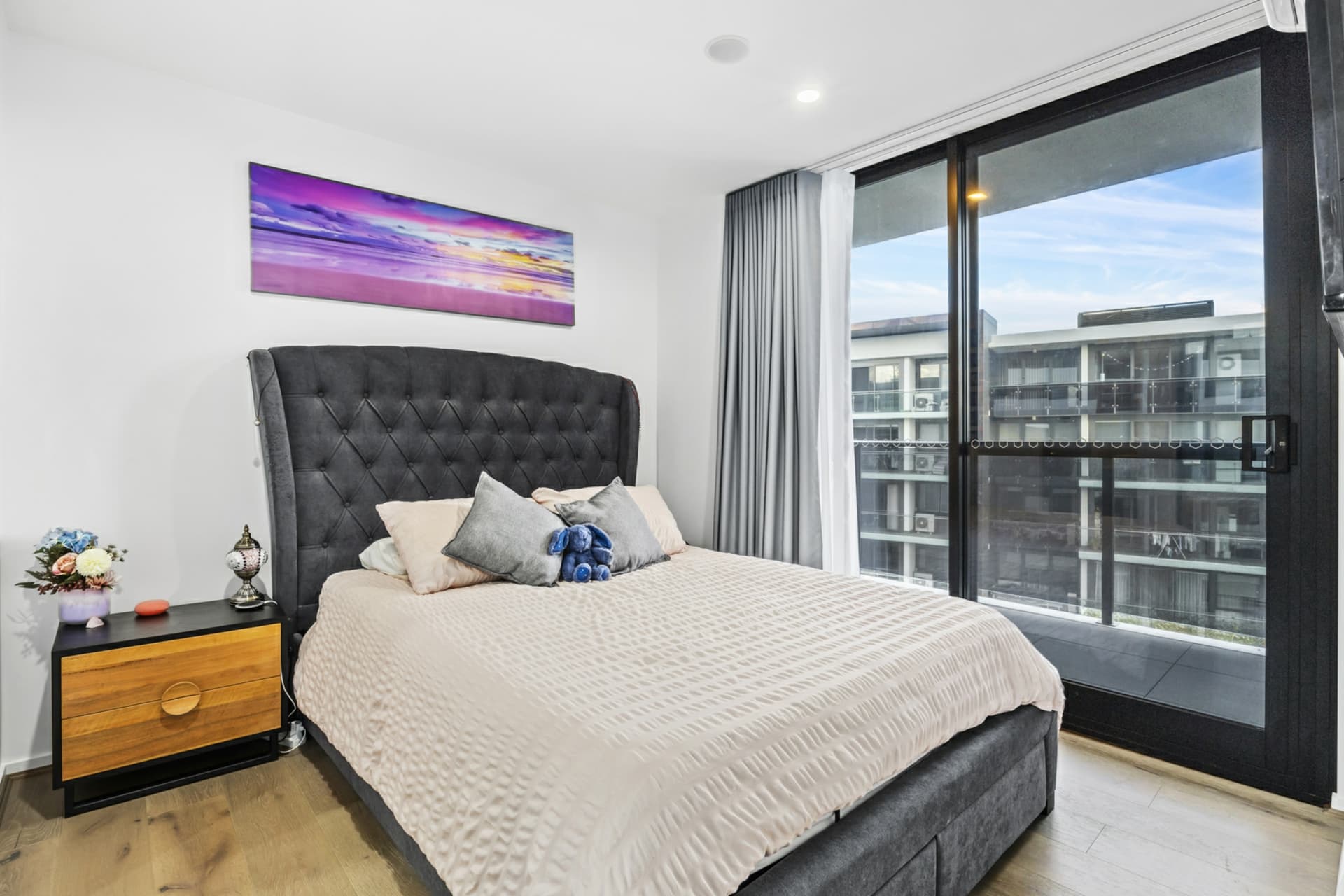 97/9 Irving Street, Phillip, Phillip - Thumbnail 5