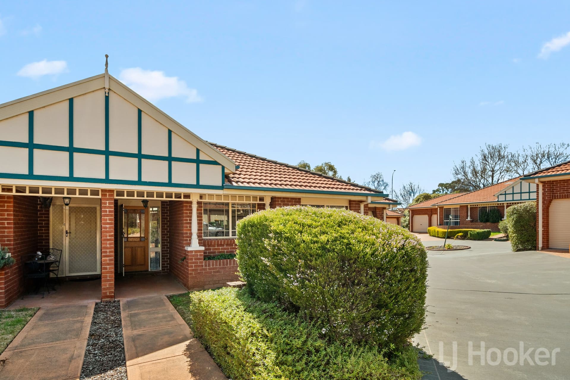 11/1-3 Forest Drive, Jerrabomberra, Jerrabomberra - Image 1