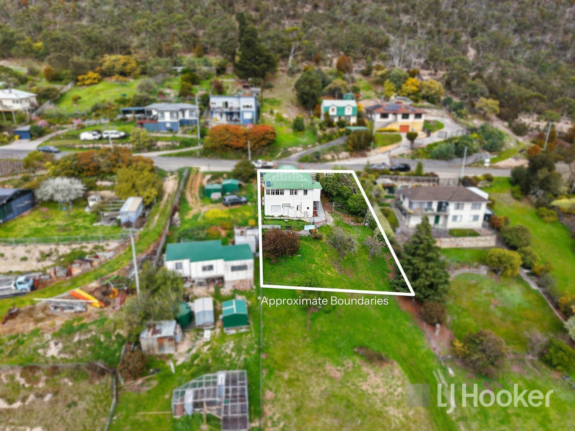 65 Sharland Avenue, New Norfolk, New Norfolk - Thumbnail 2