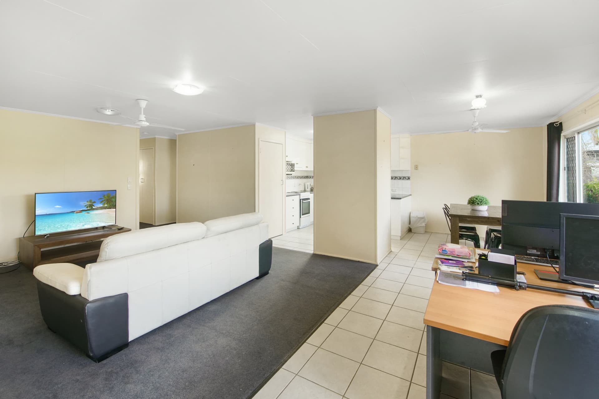 24 Mackay Street, Moranbah, Moranbah - Thumbnail 5