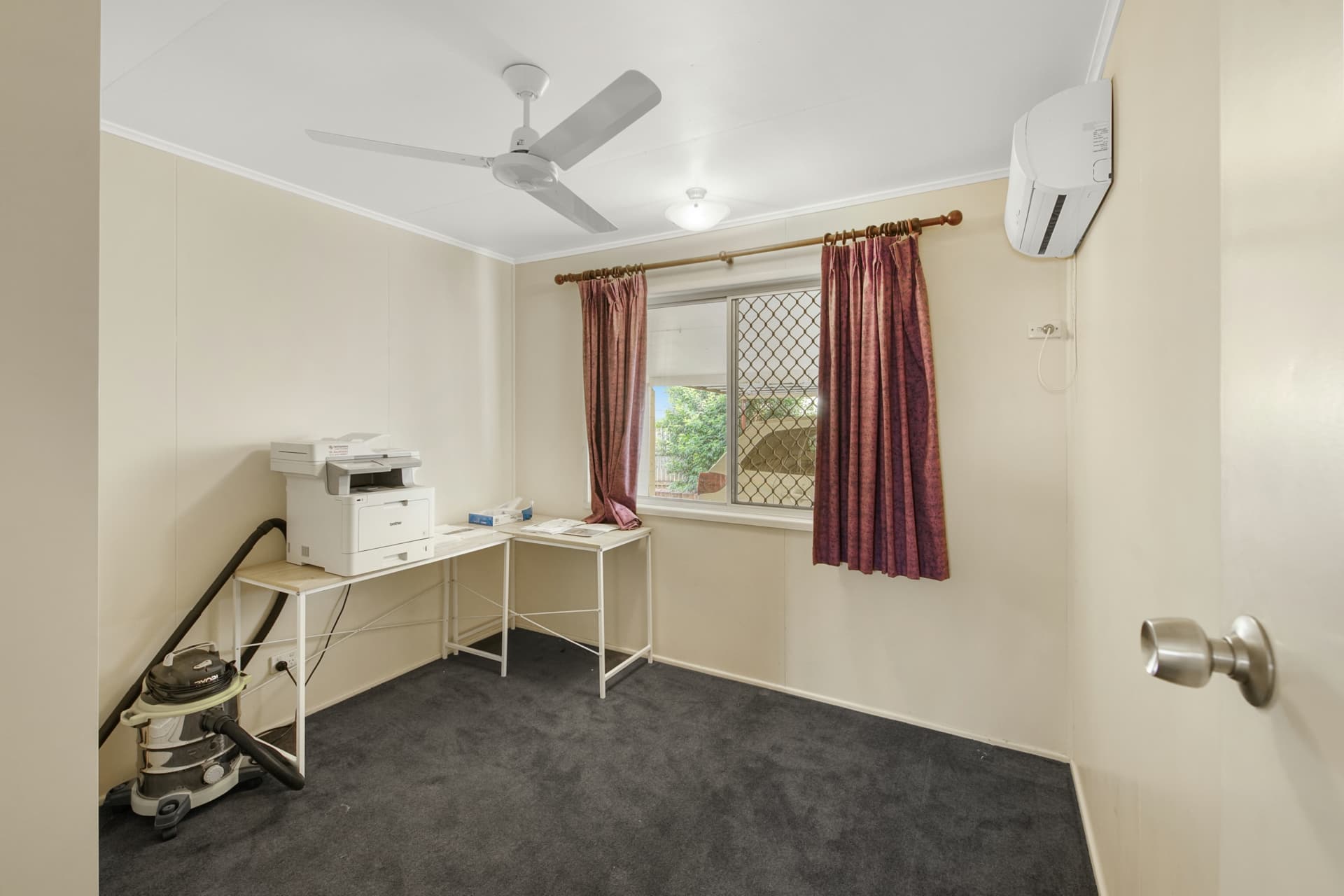 24 Mackay Street, Moranbah, Moranbah - Thumbnail 8