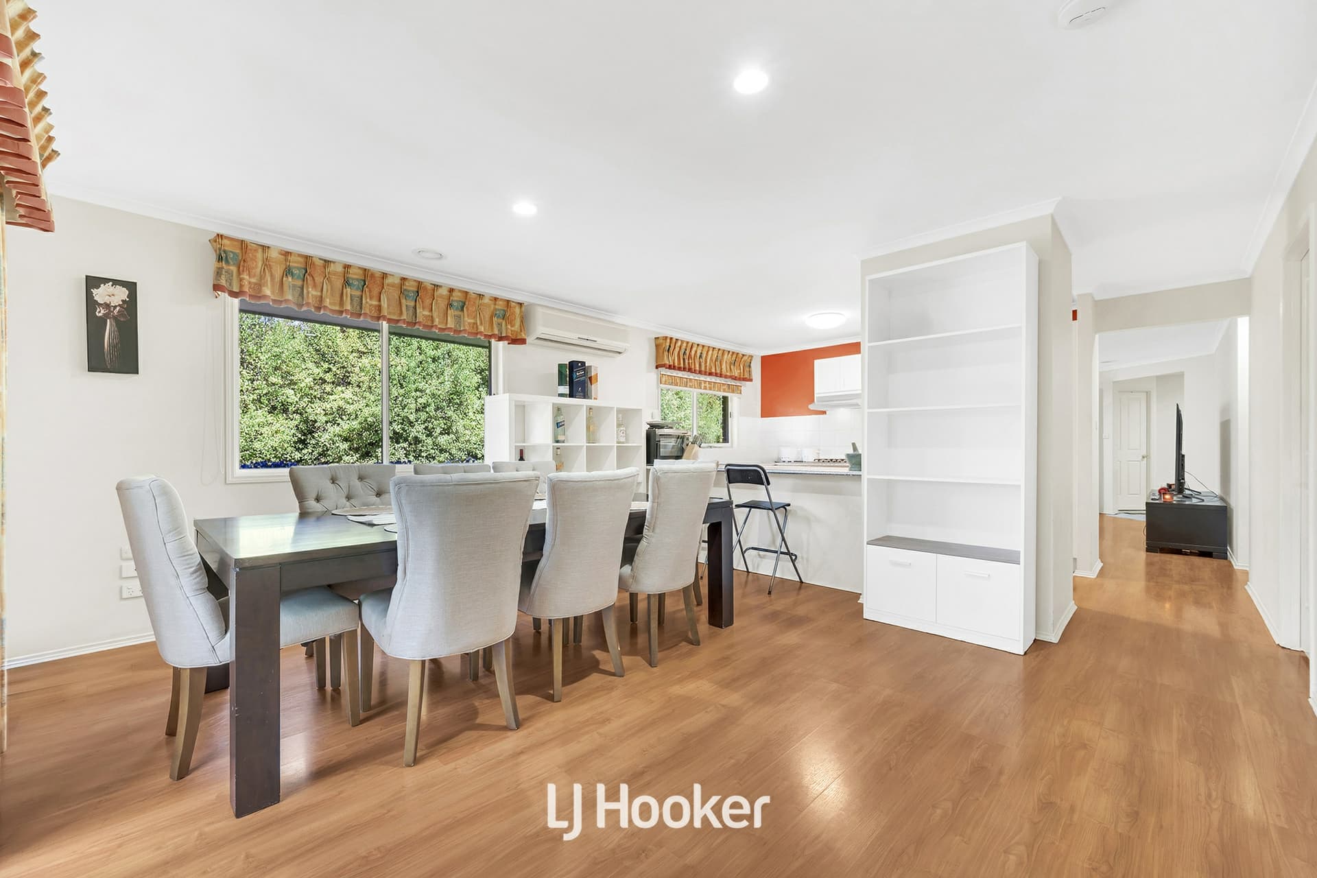 37 Lawson Way, Endeavour Hills, Endeavour Hills - Thumbnail 6