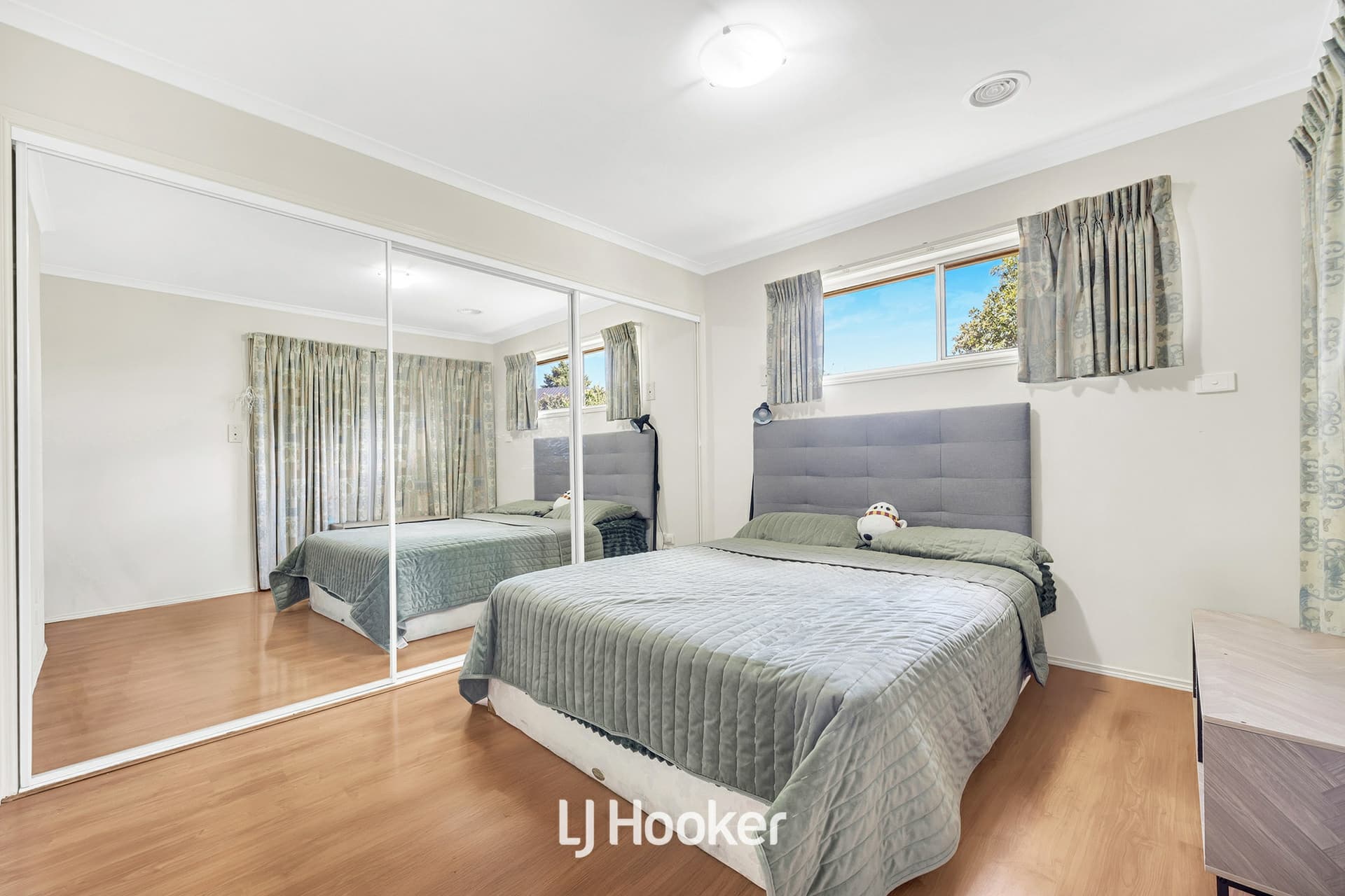 37 Lawson Way, Endeavour Hills, Endeavour Hills - Thumbnail 8