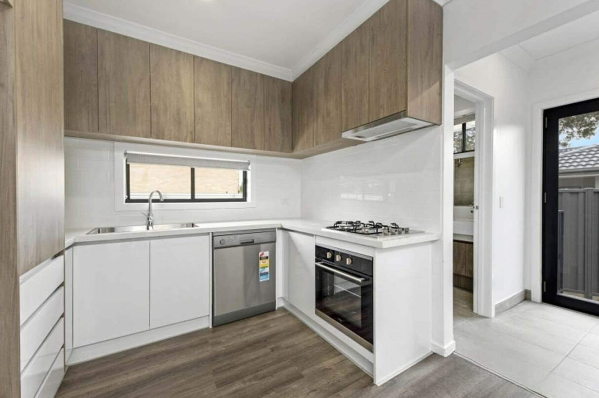 1/12 Silver Street, Werribee, Werribee - Thumbnail 5