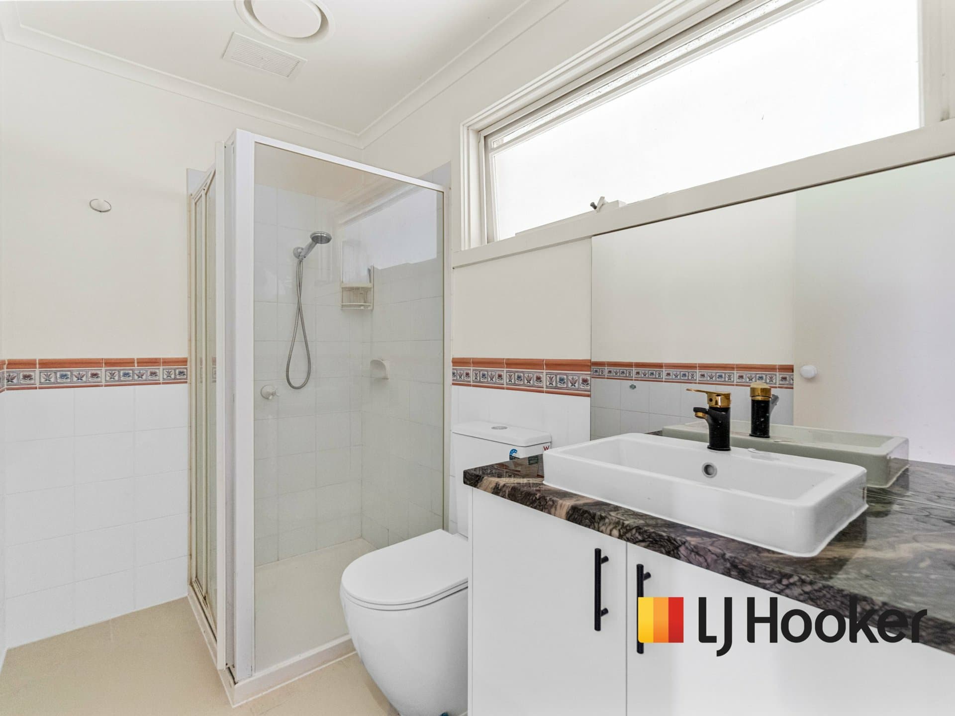 91 Campbell Road, Gisborne, Gisborne - Thumbnail 3